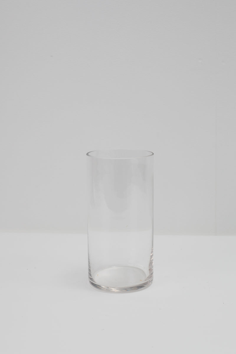 Medium Clear Glass Vase ProppedUpRentals