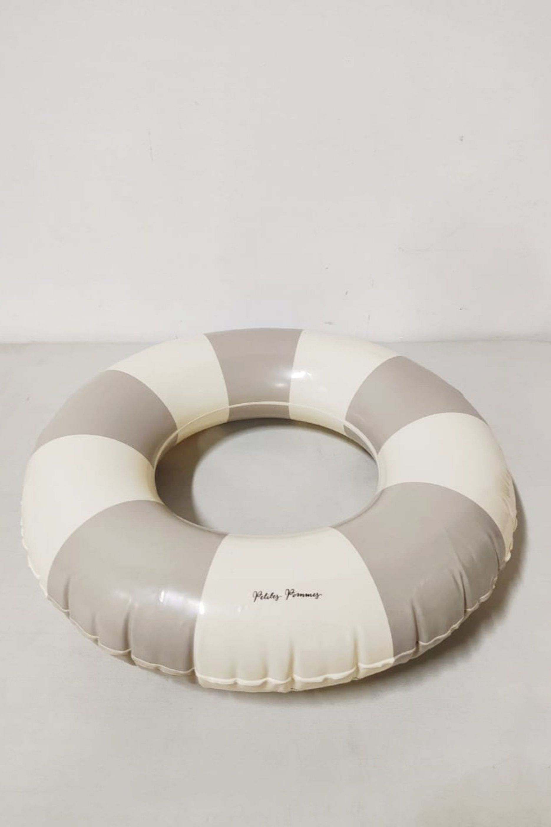 Grey and White Swim Ring (60cm)