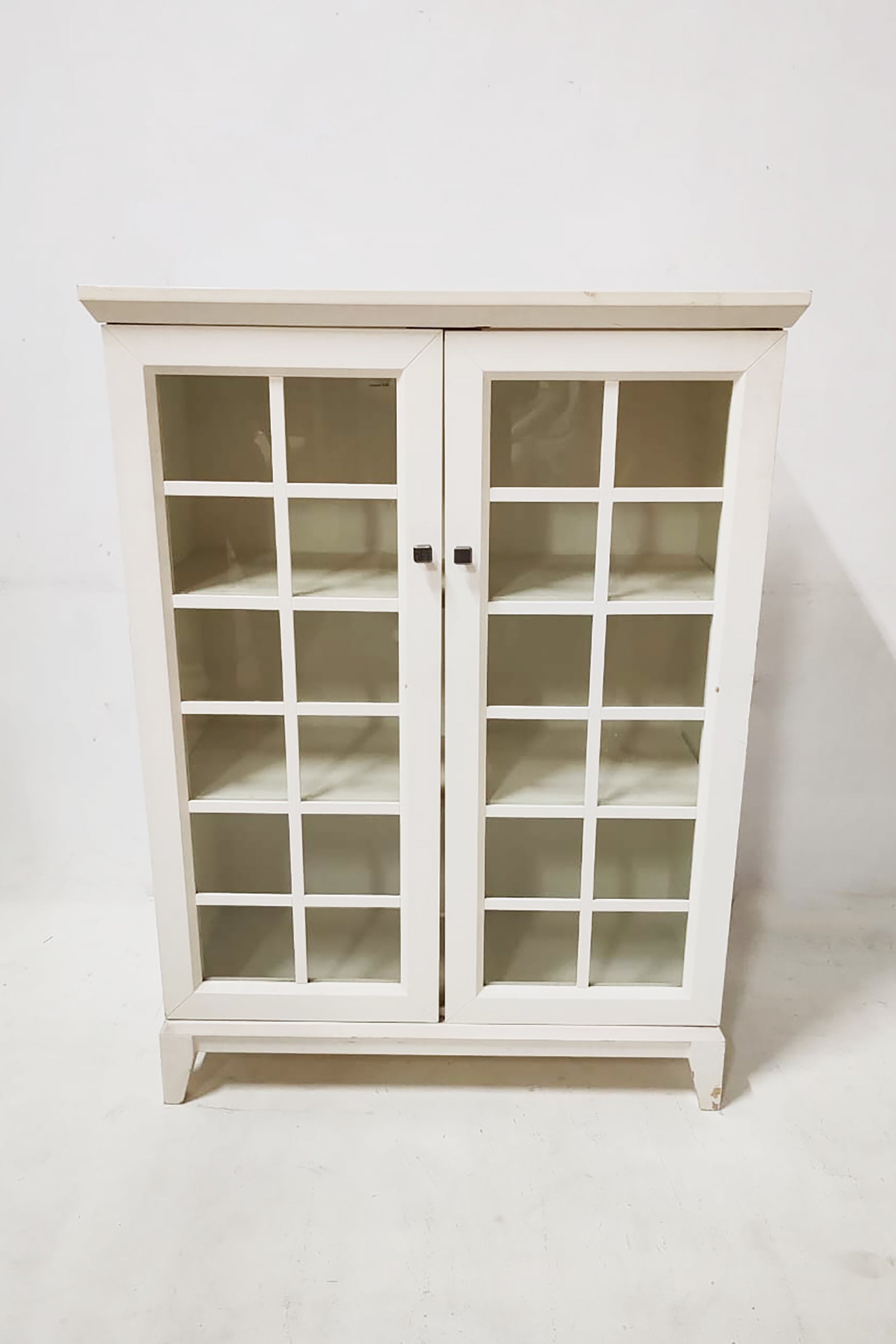 White Wooden Cabinet