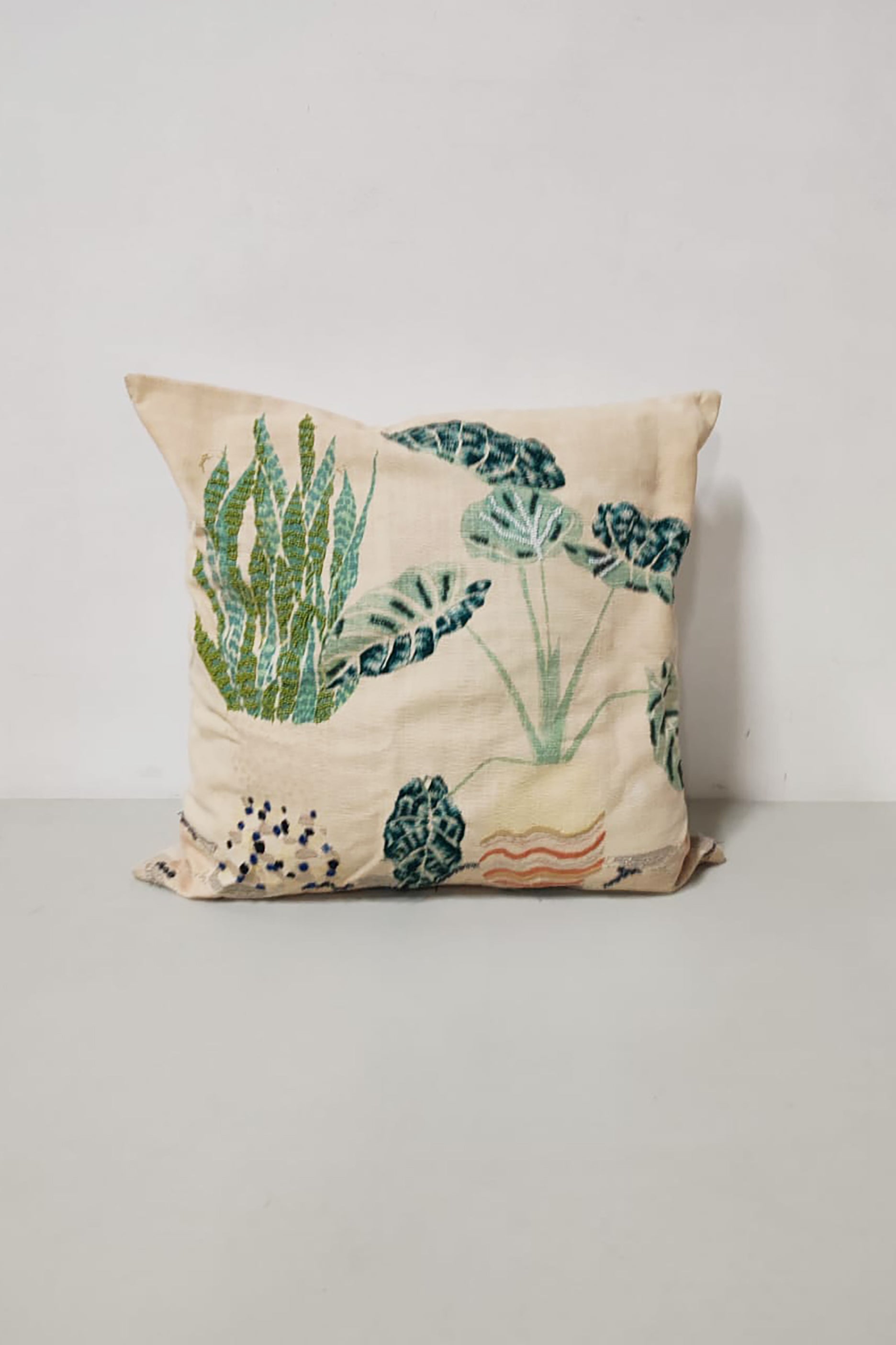 Botanical Design Cushion (2 pcs available)