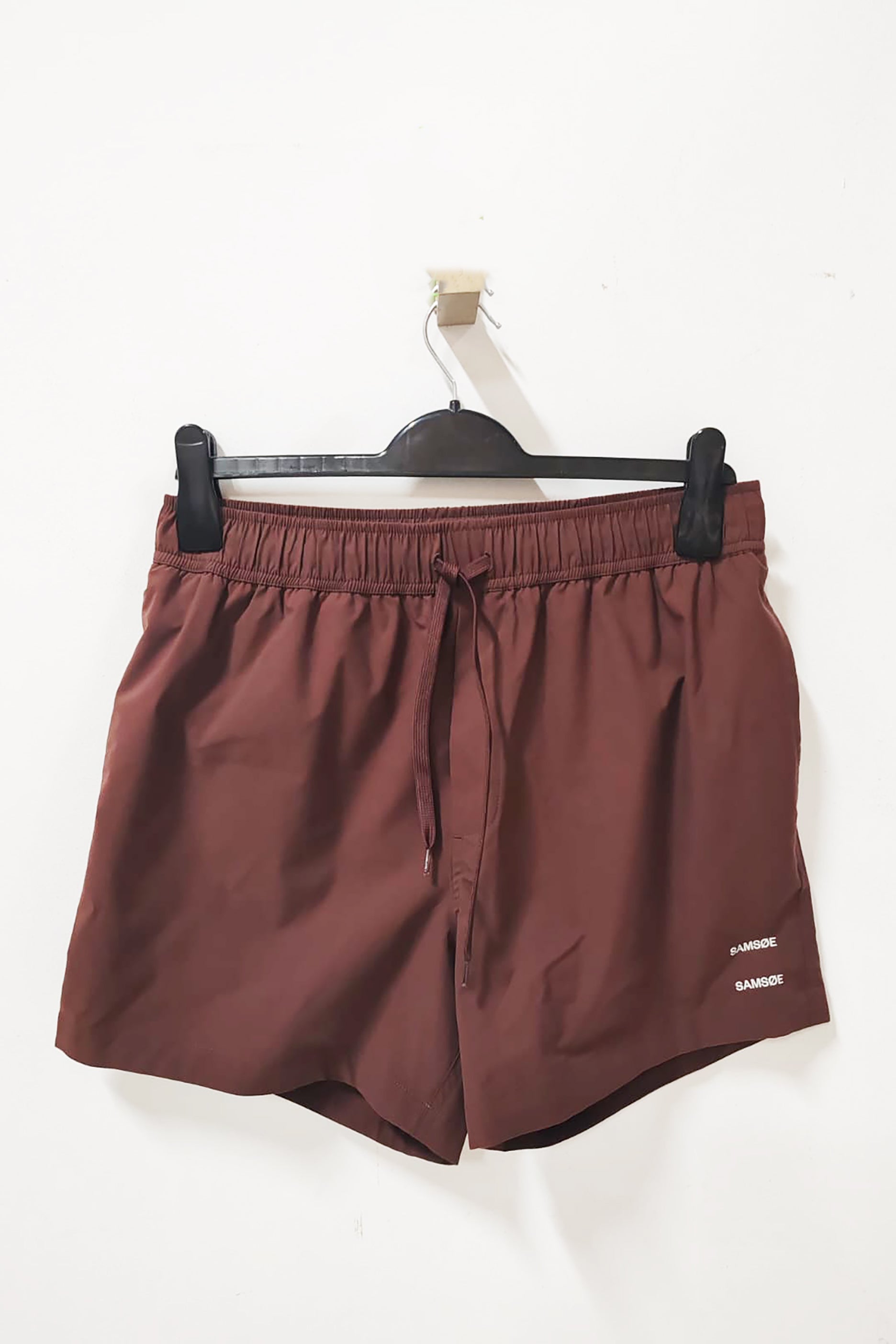 Mens Brown Shorts (Medium)