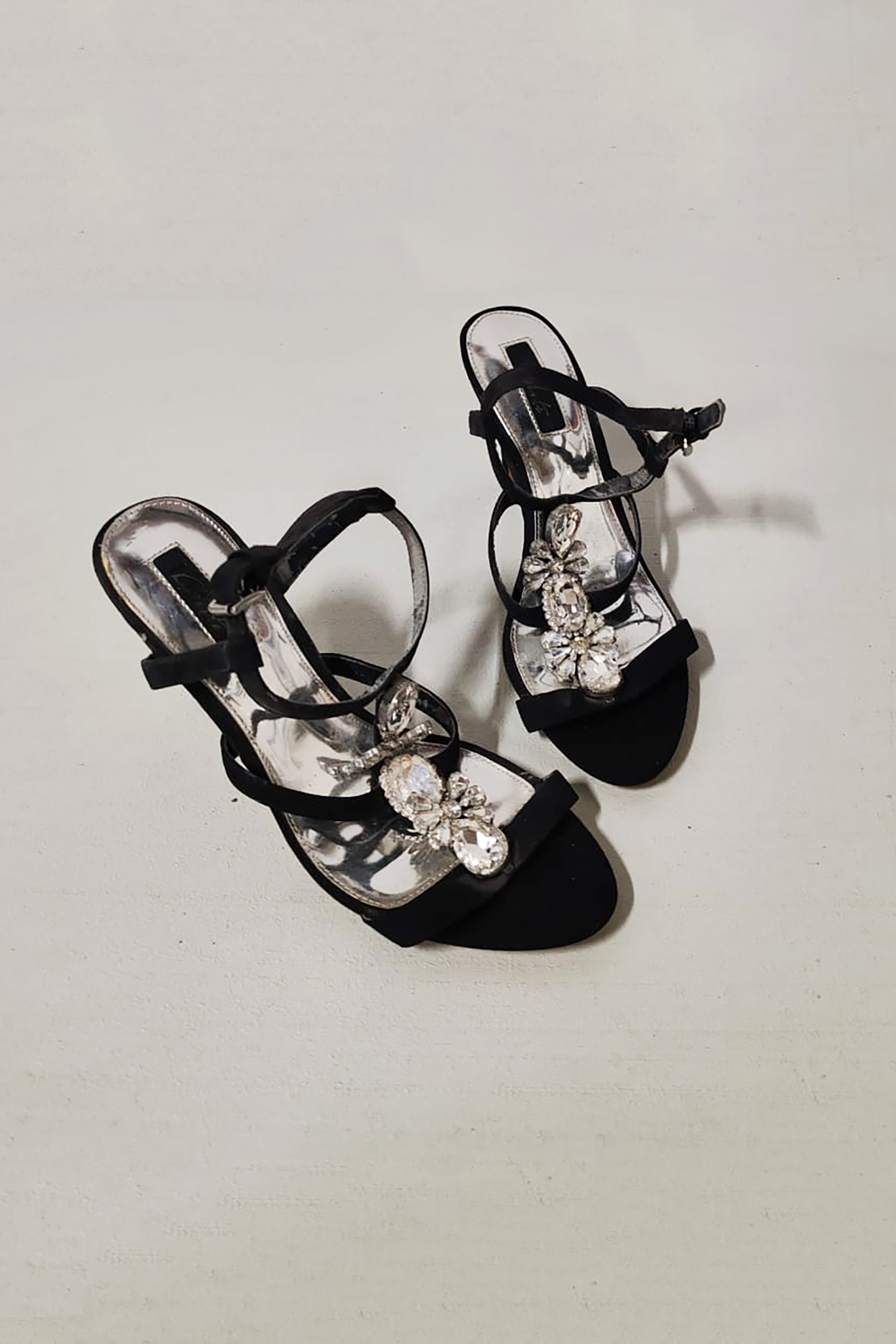 Ladies Embellished Sandals with Ankle Strap (Eu39)