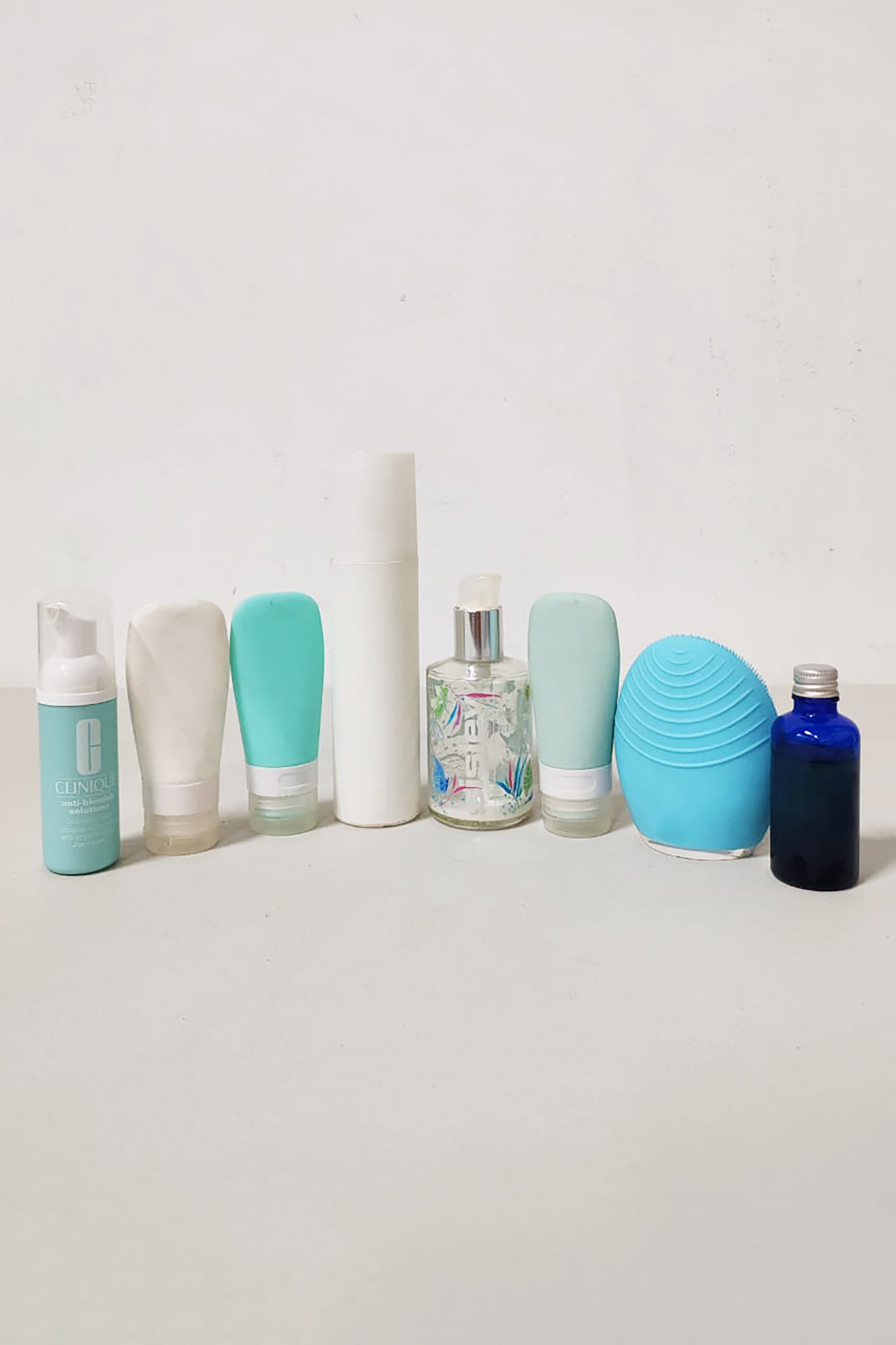 Set of beauty products (blue theme)