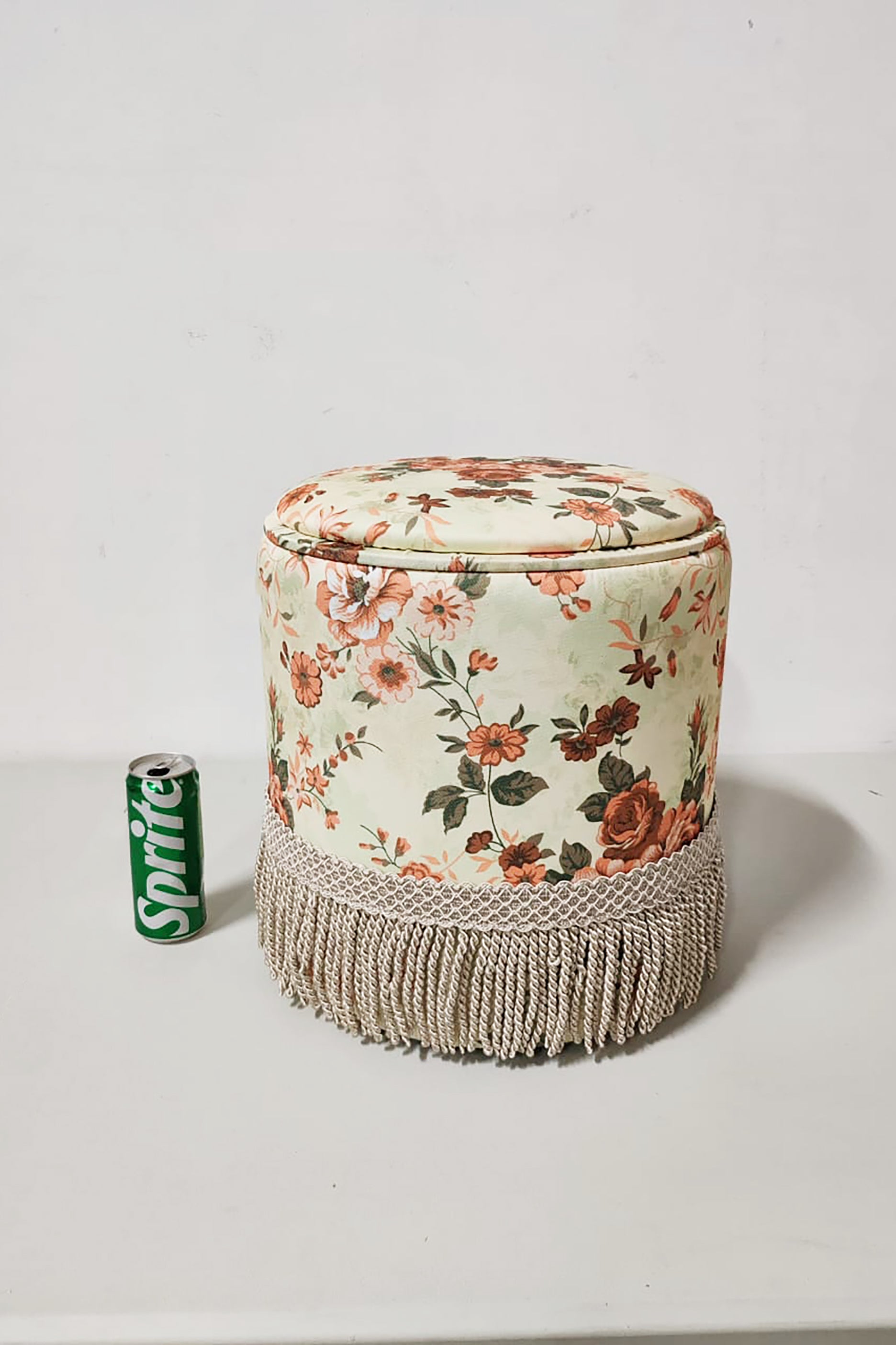 Round Fringe Ottoman