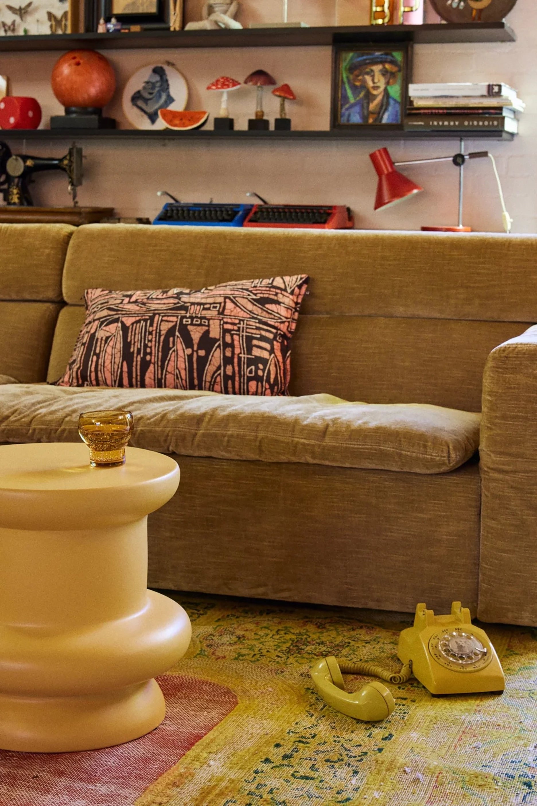 Cosmos Side Table Honey