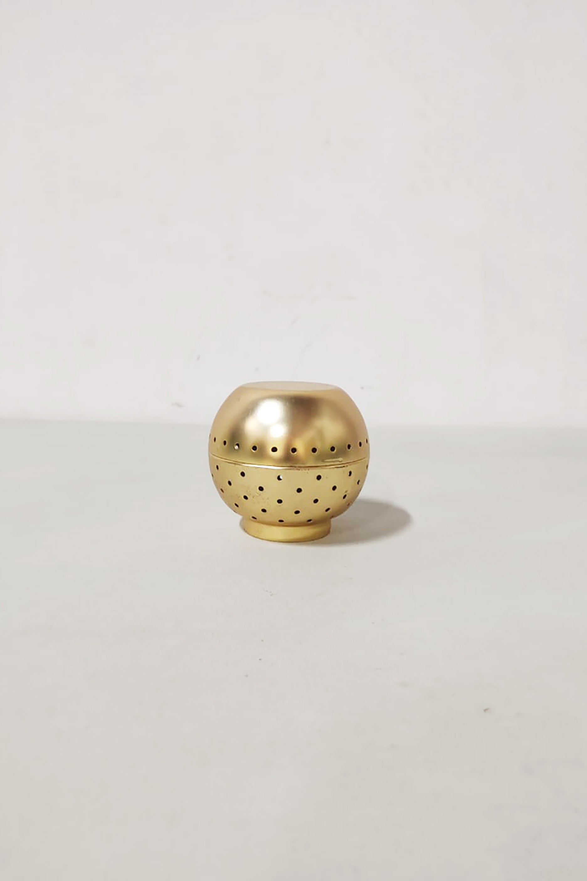 Gold Steel Candle Holder