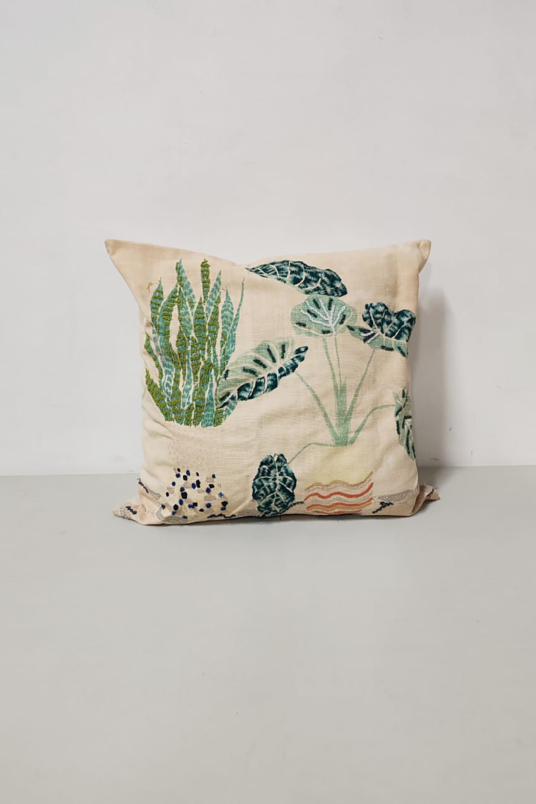 Botanical Design Cushion (2 pcs available)
