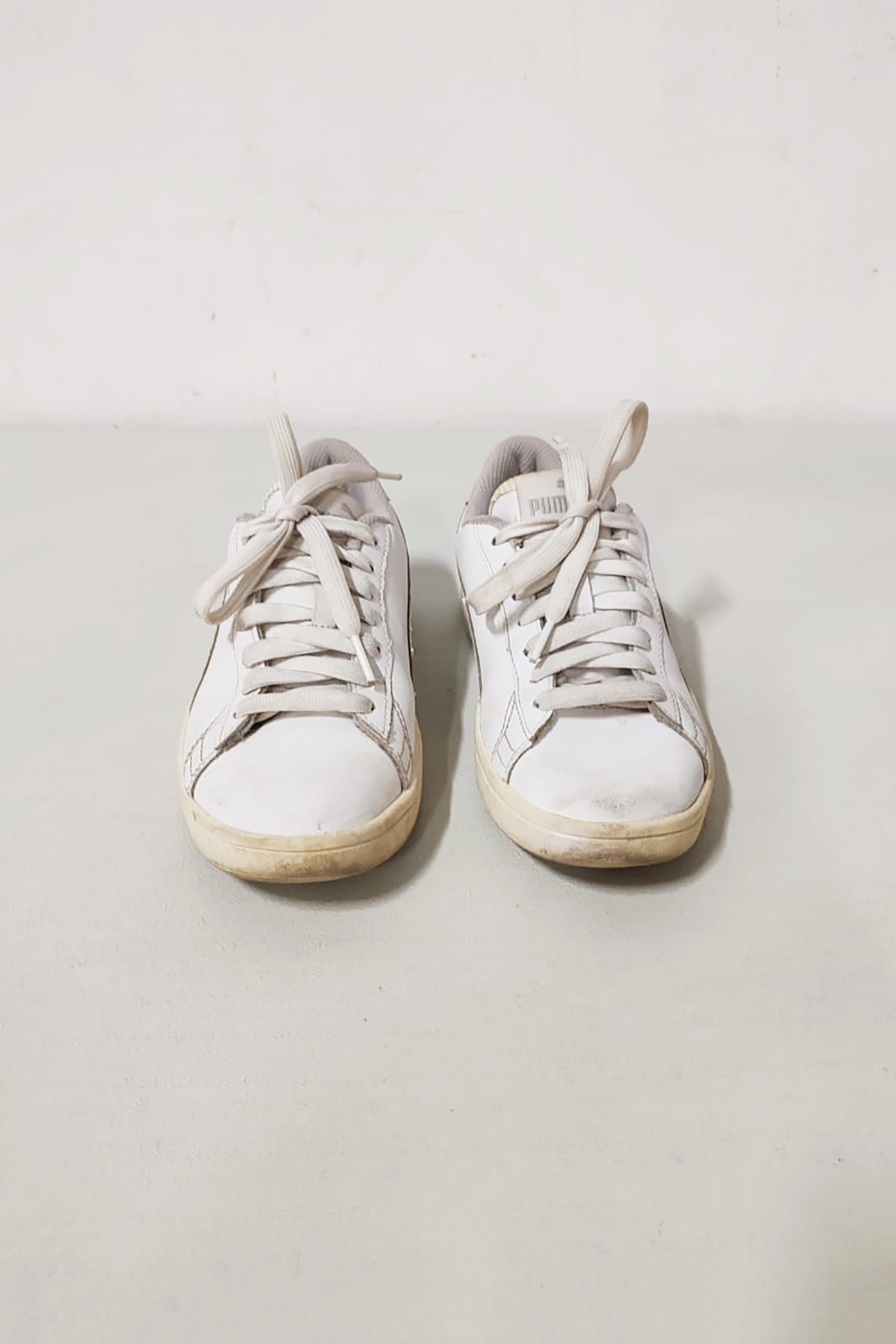 Kids White Flat Sneakers (Eu37)