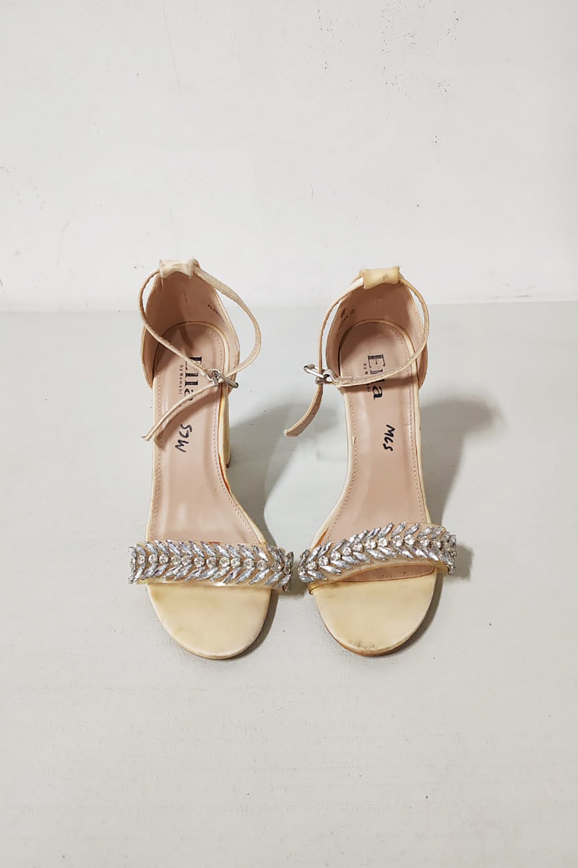 Ladies Ankle Cuff Gold Sandals (Eu38)
