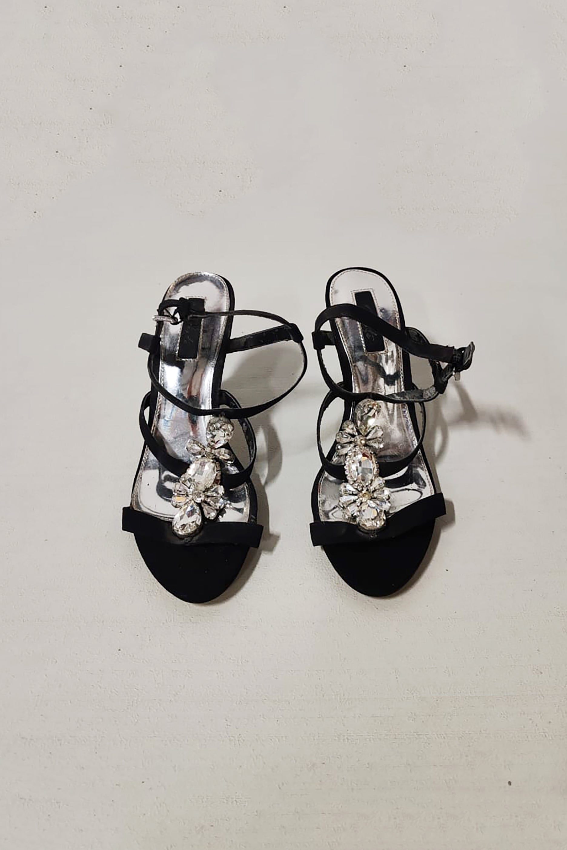 Ladies Embellished Sandals with Ankle Strap (Eu39)