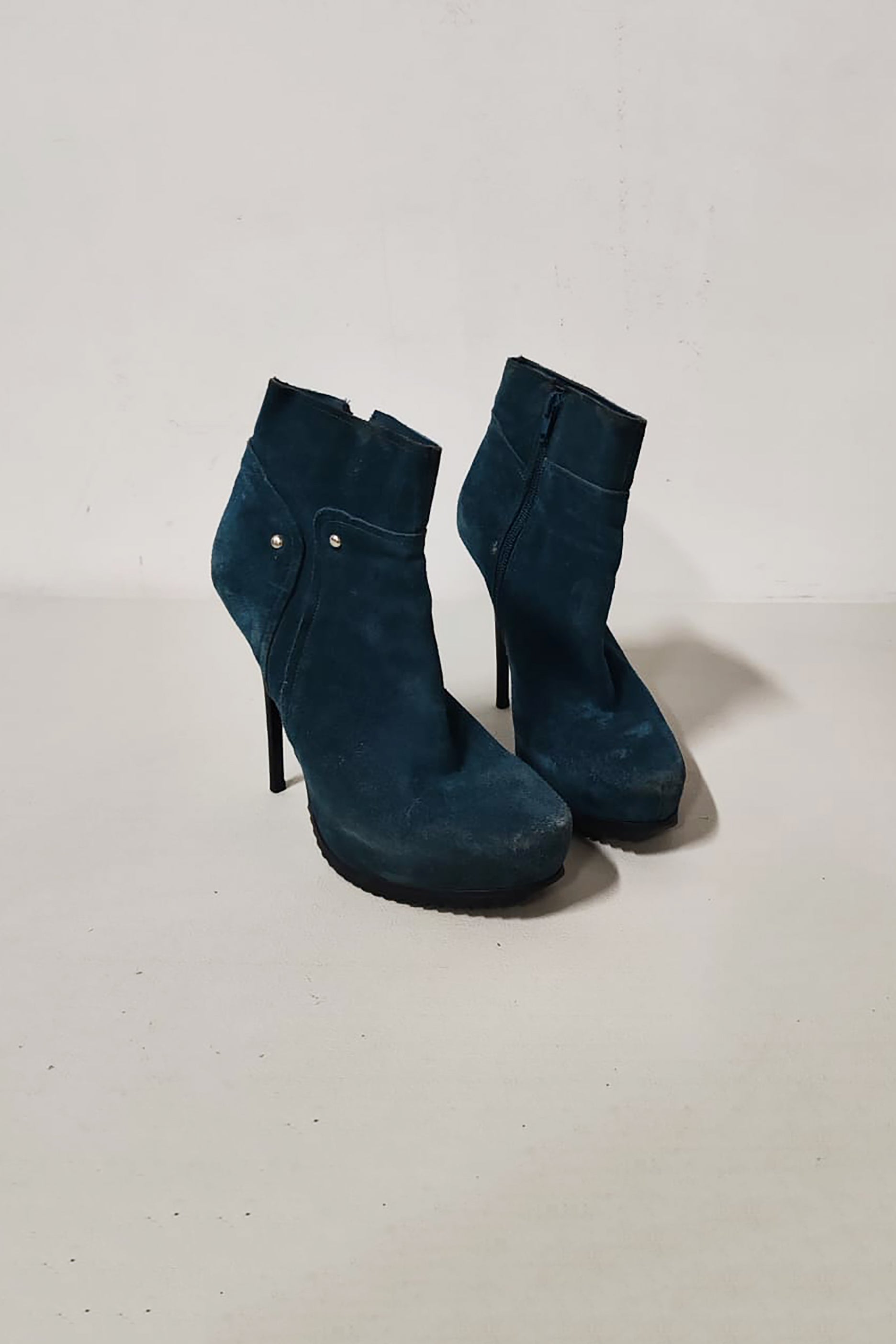 Blue Ladies Suede Boots (Eu40)
