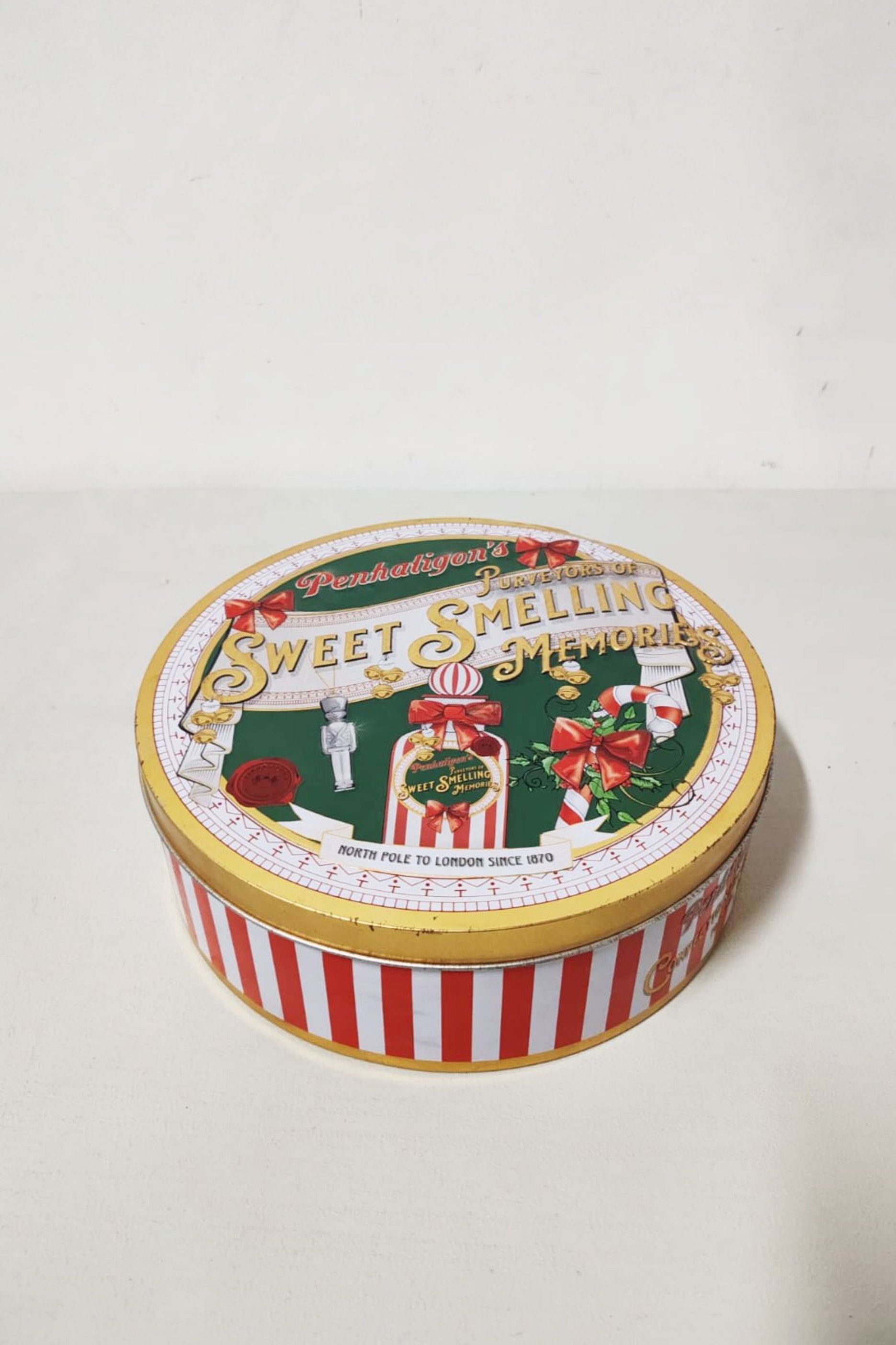 Penhaligon Tin Round Box
