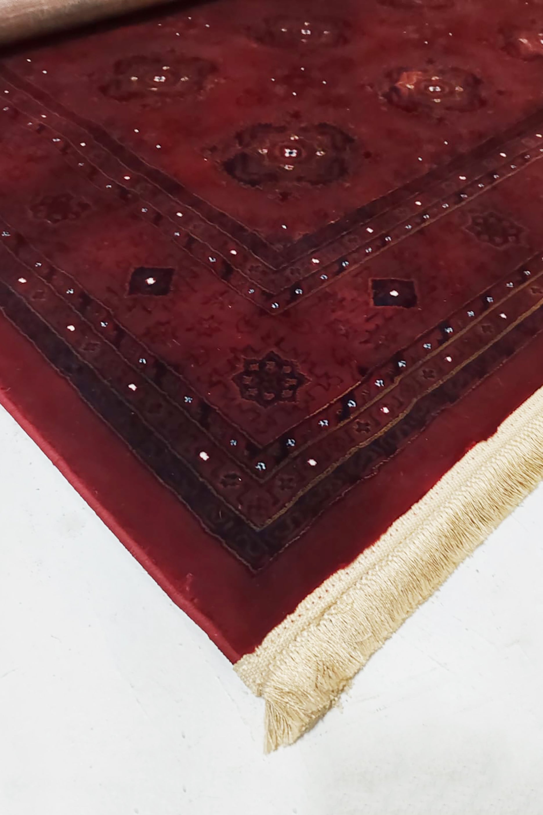 Classic Dark Red Turkish Rug (200x290cm)