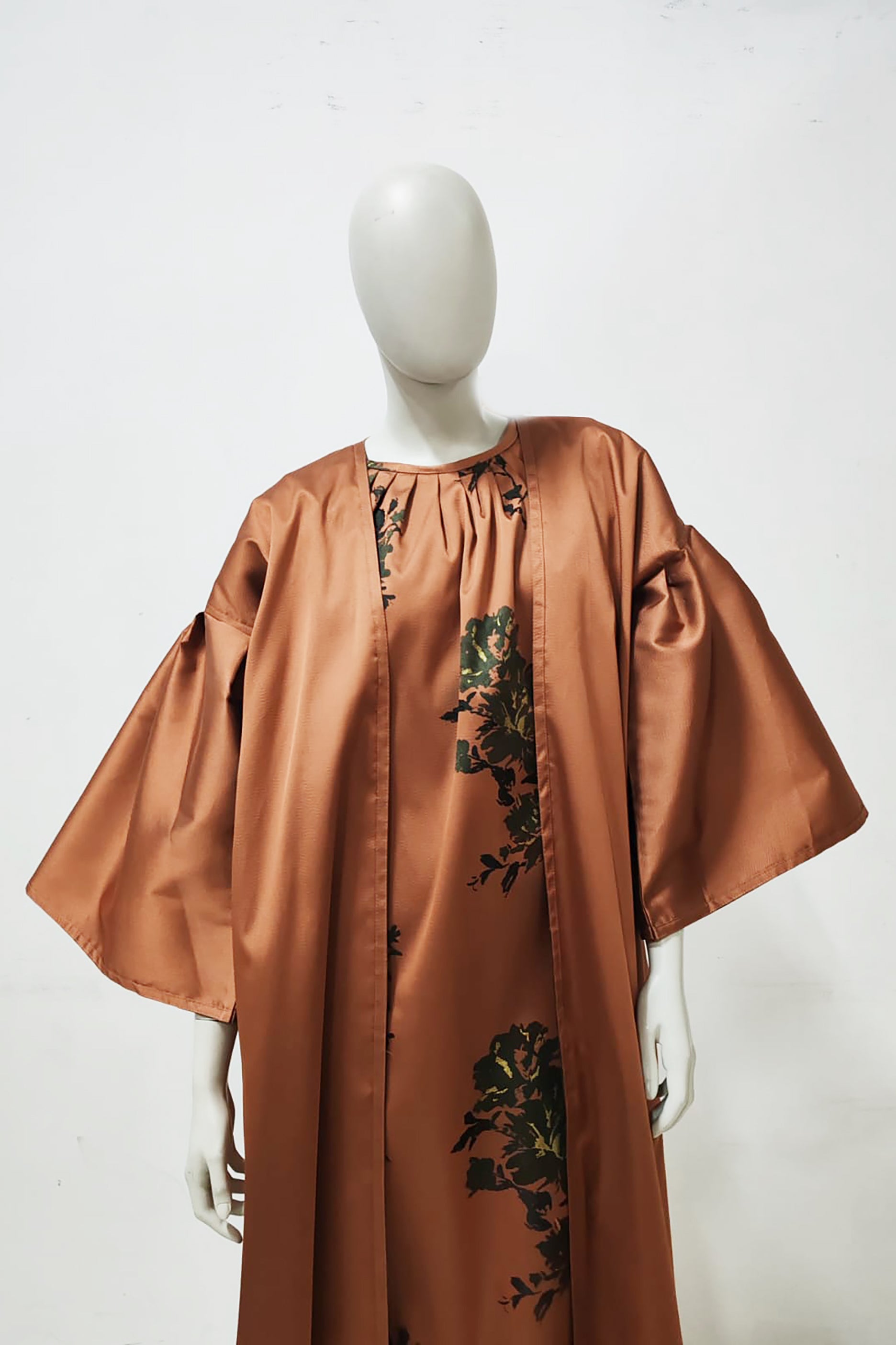 Brown Reversible Flared Sleeve Abaya