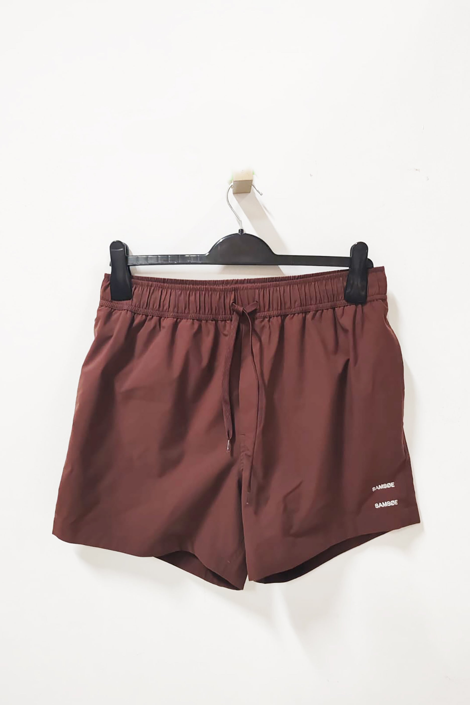 Mens Brown Shorts (Medium)