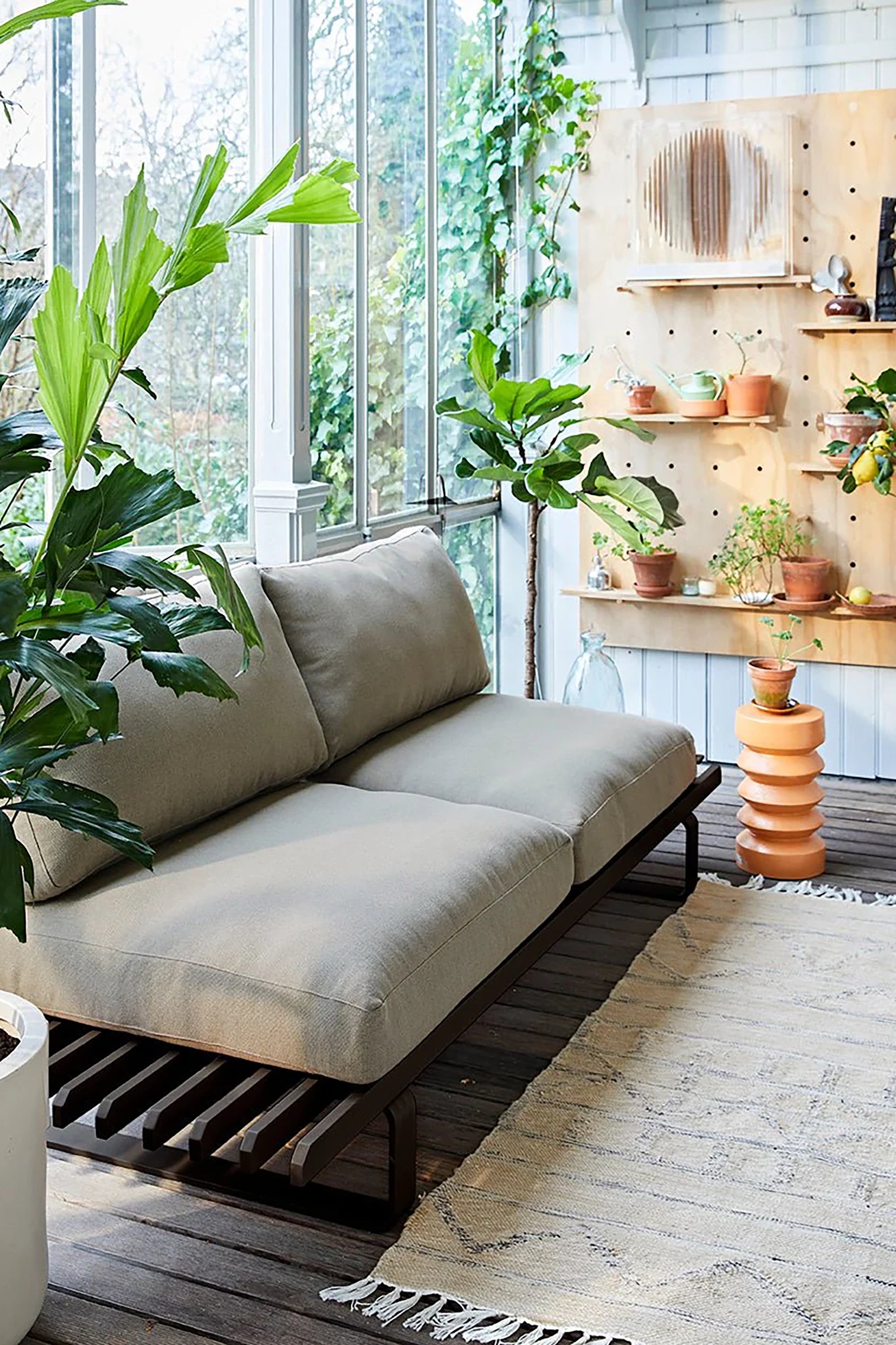 Hand Woven Indoor-Outdoor Rug (120x180cm)