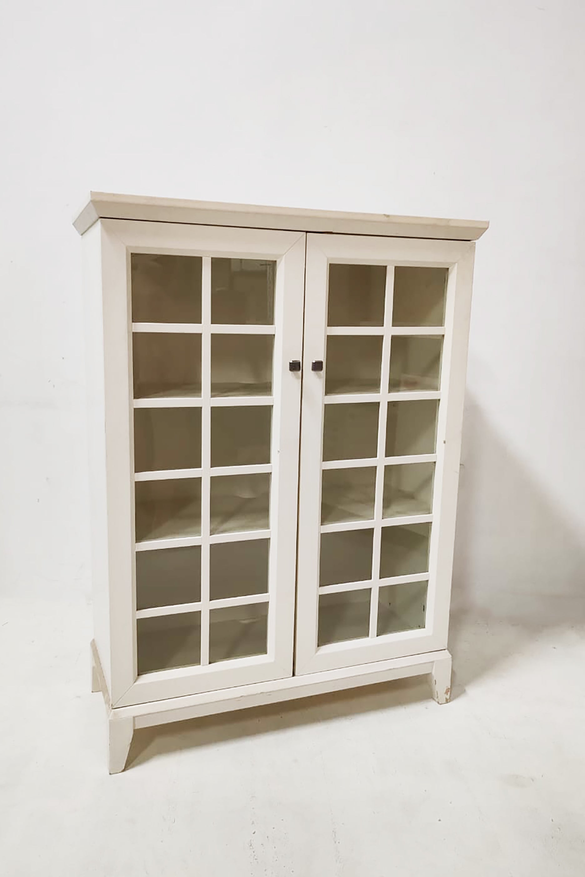 White Wooden Cabinet