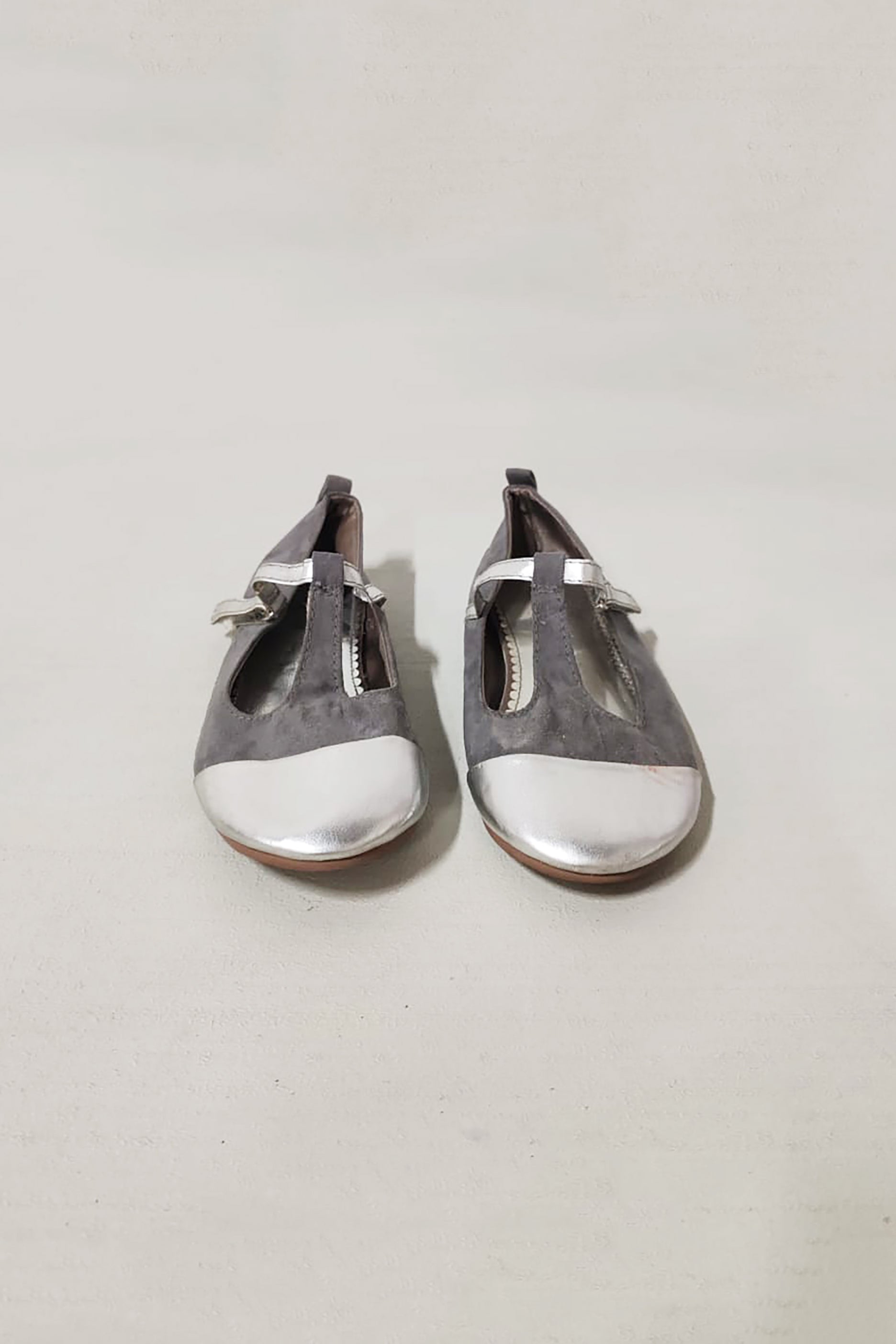 Girls Grey T-Strap Shoes