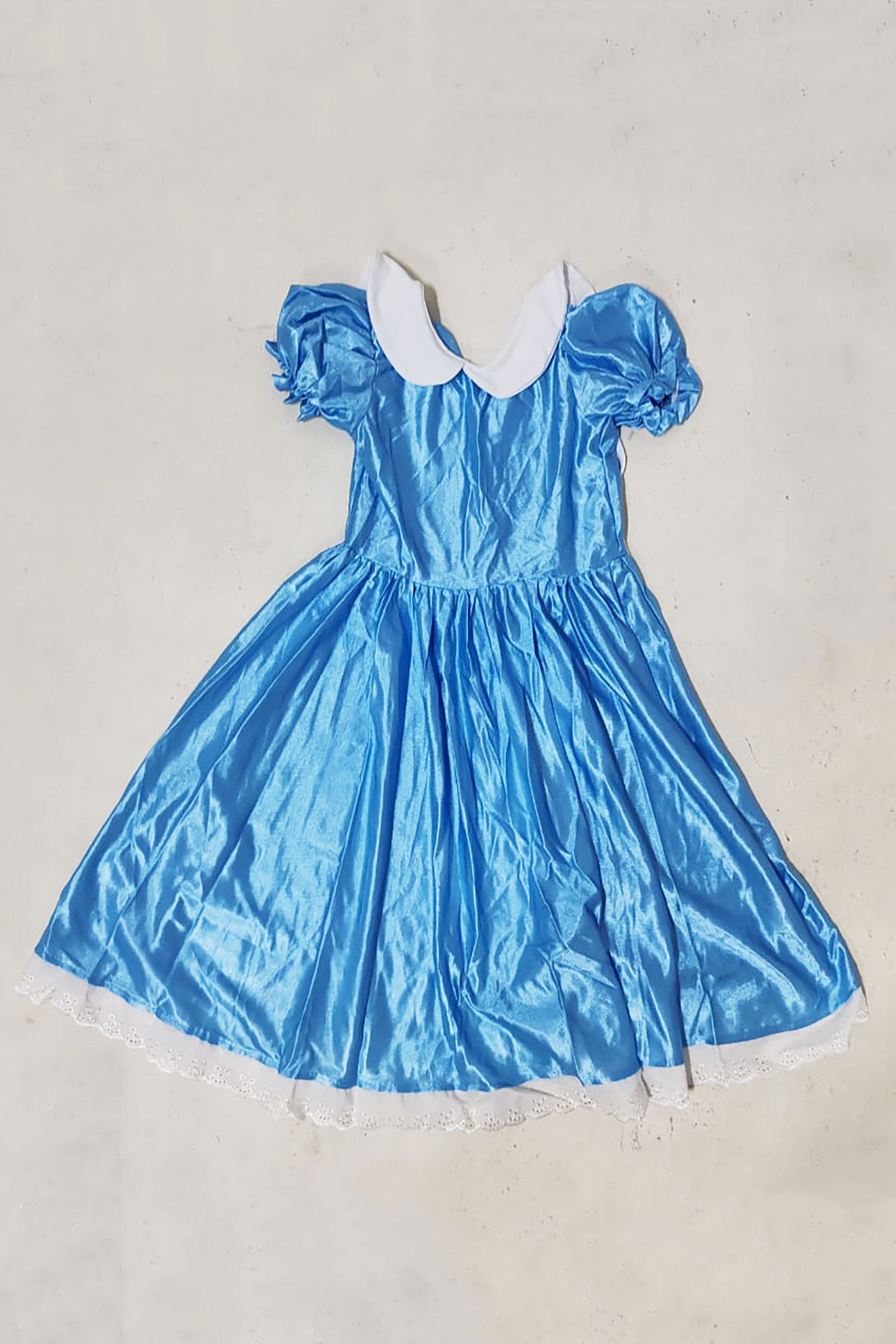 Alice in Wonderland Cosplay Costume