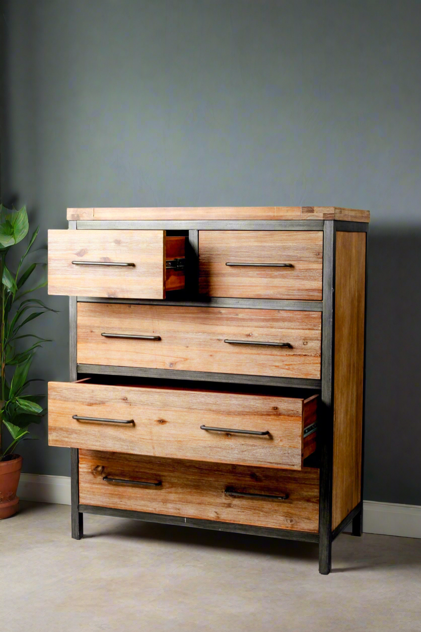 Wooden Chest 5 Drawers