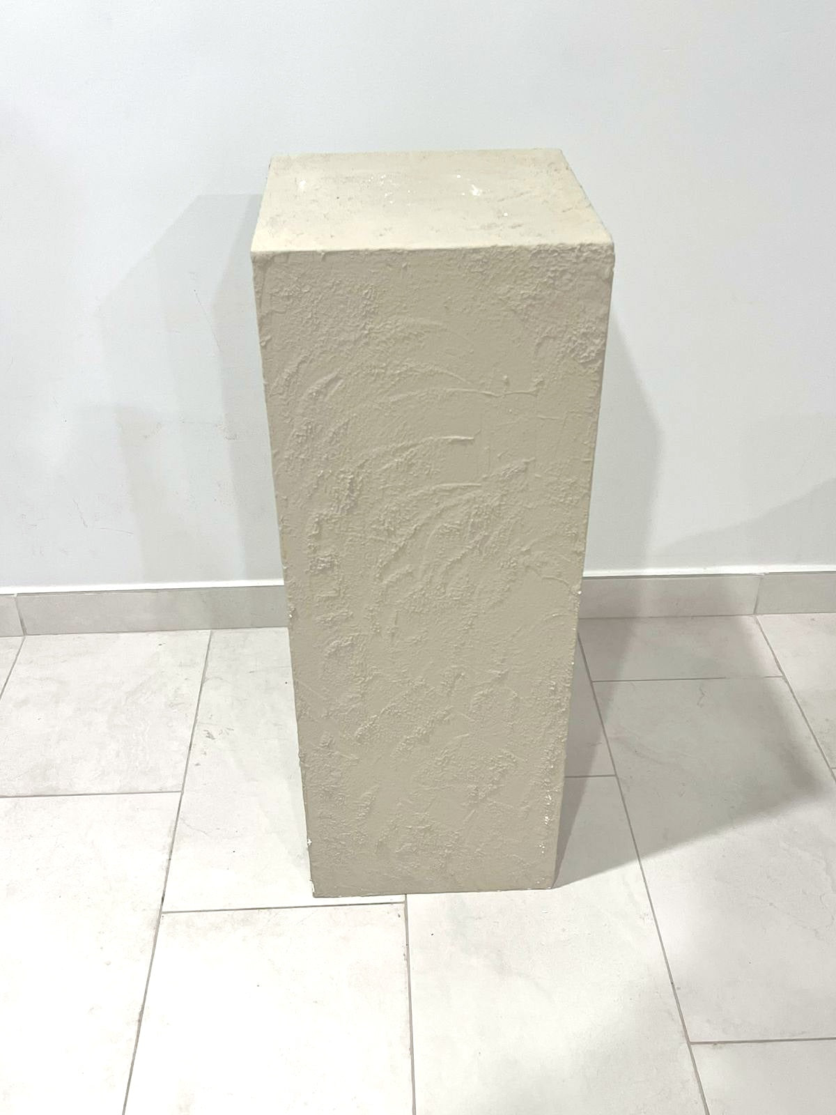 Medium Concrete Plinth in Beige (H60cm x W25cm)