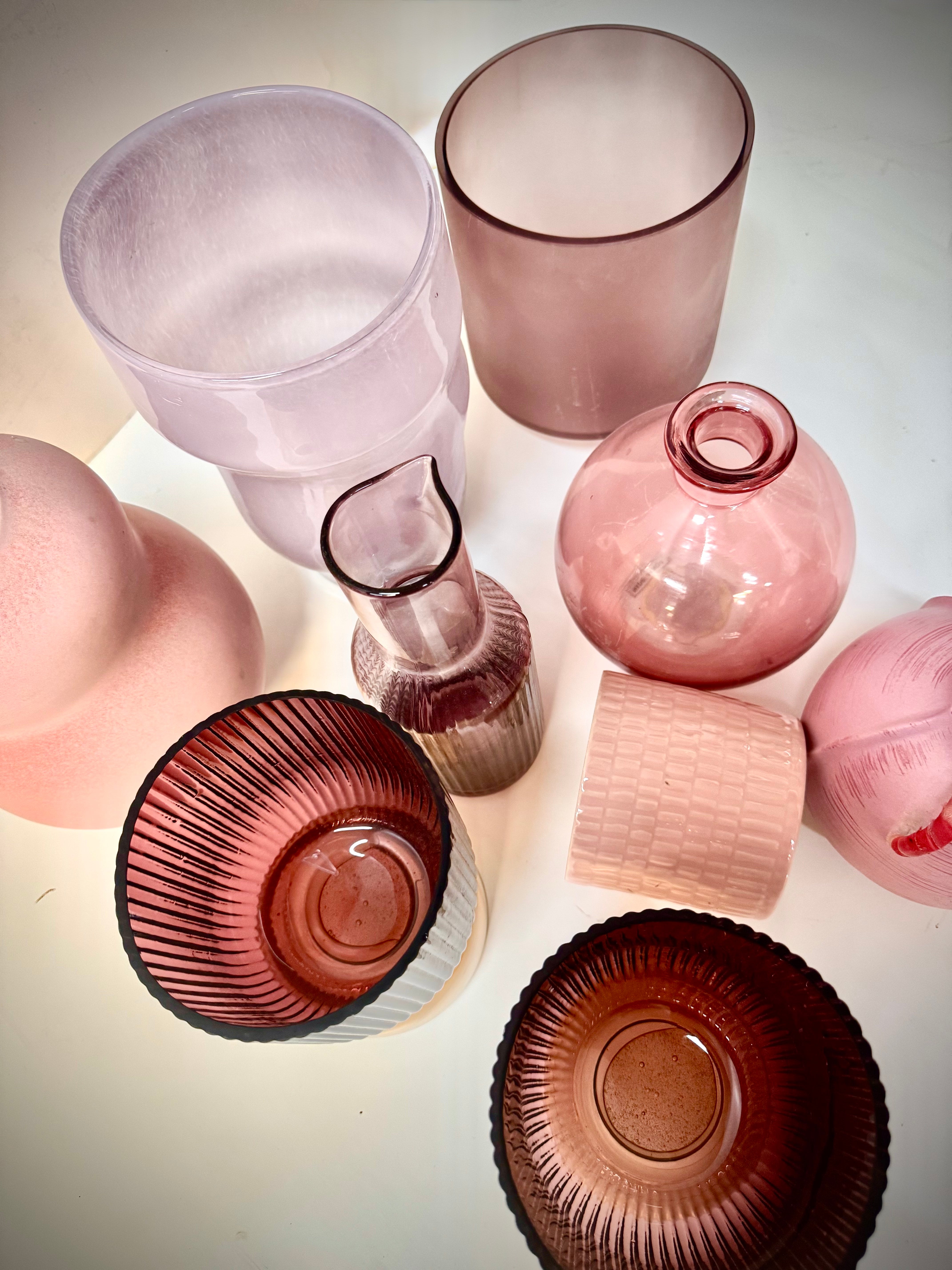 Pink Design Ceramic Vase (24cm)