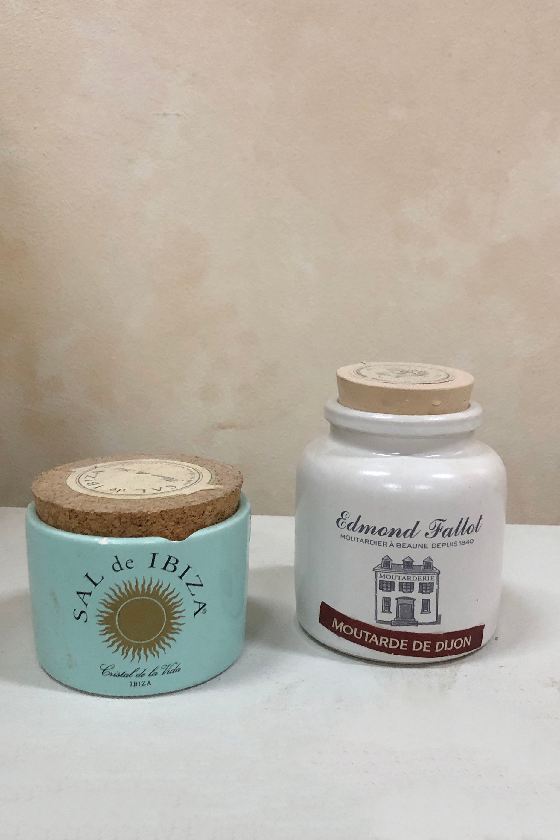 Box of Ceramic Kitchen Table Accessories