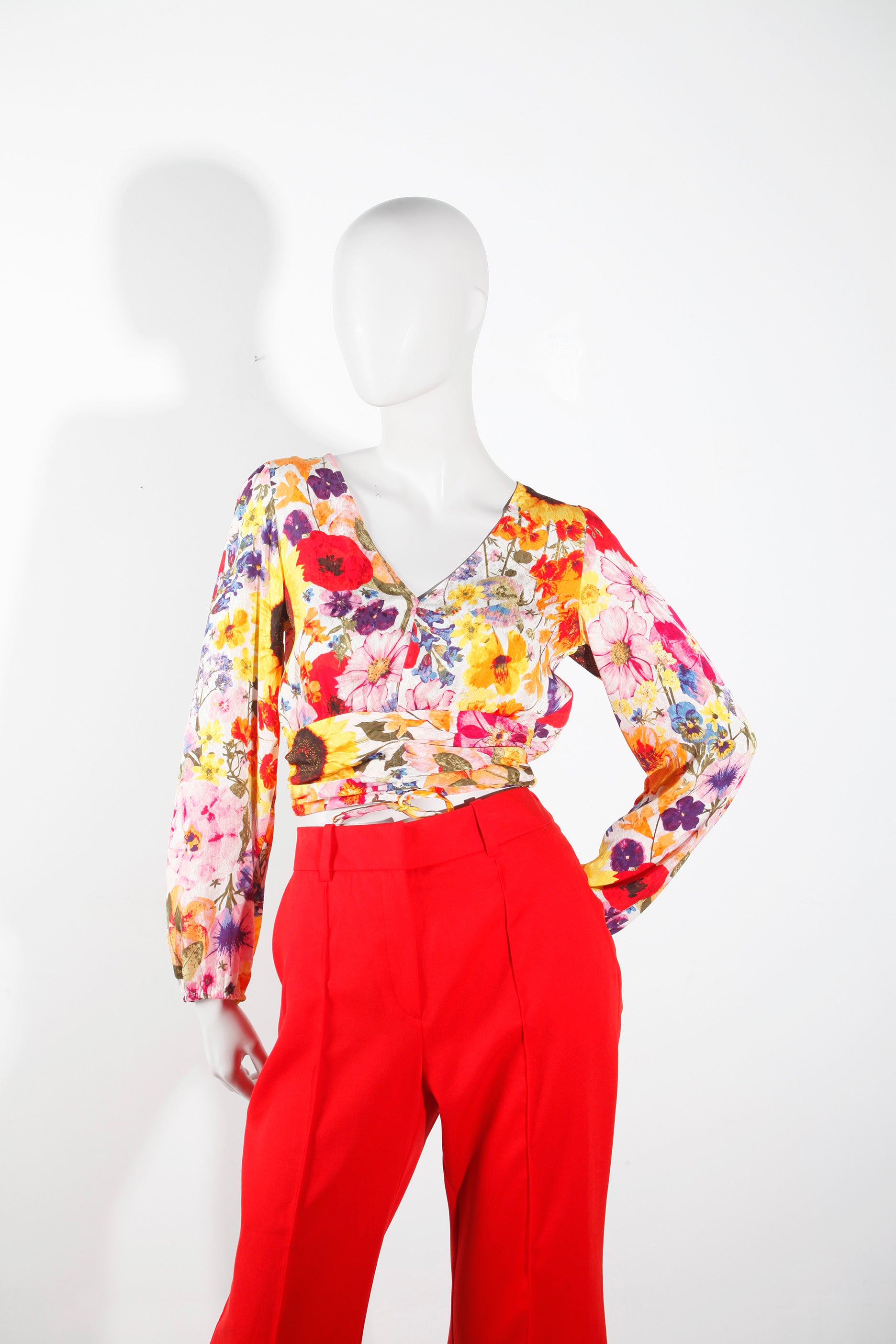 Long-Sleeved Floral Top (XS)