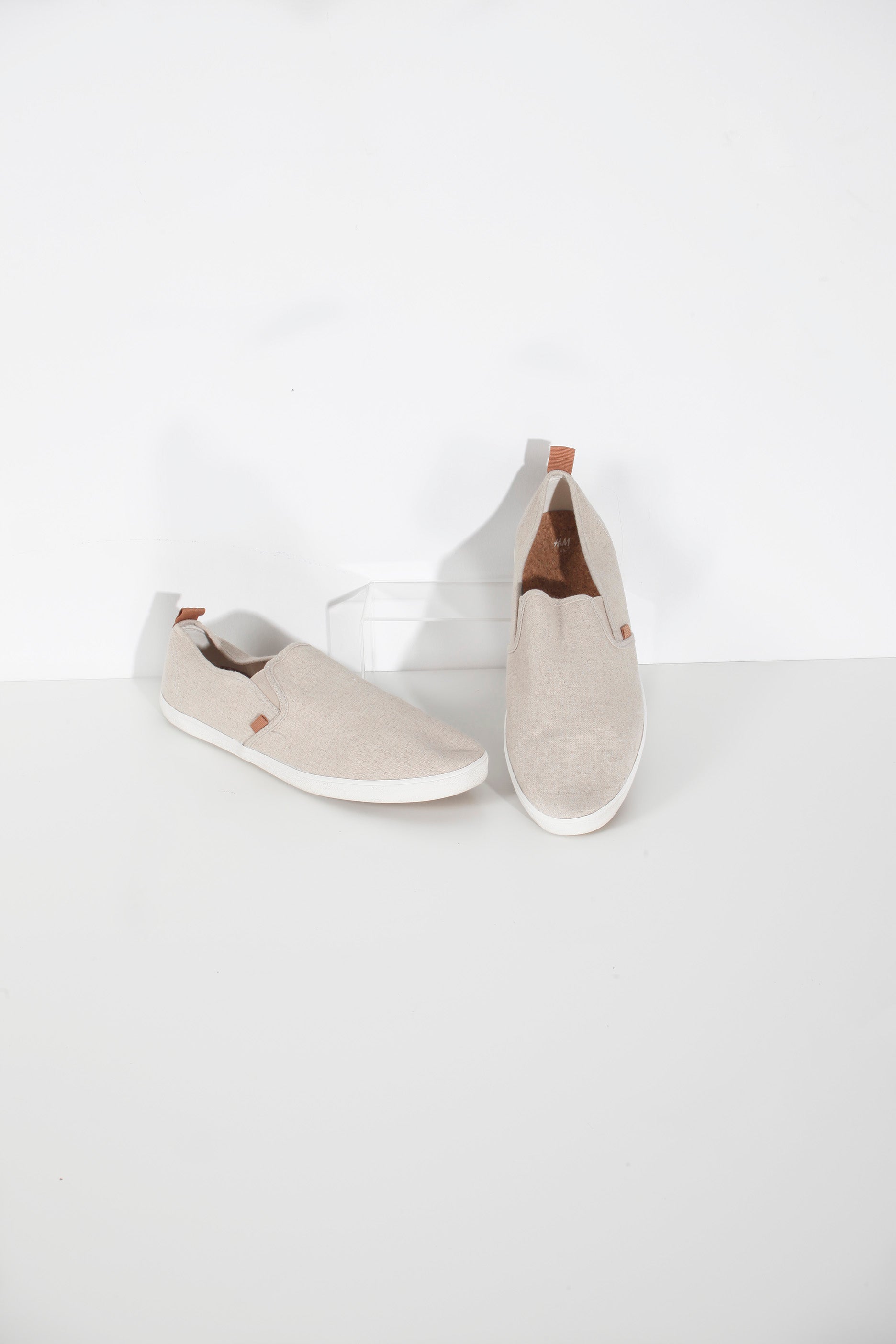 Mens Slip Ons (Eu45)