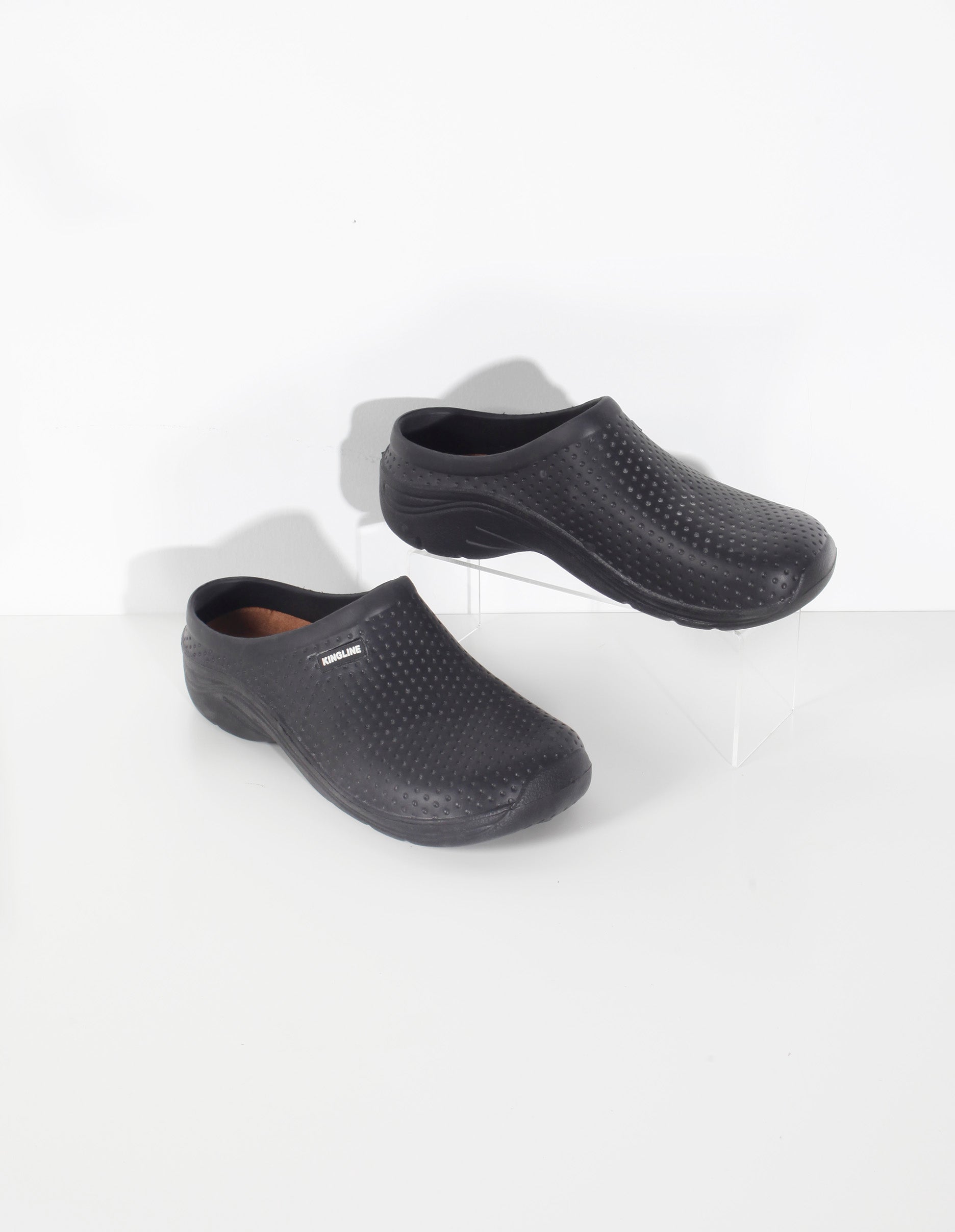 Mens Black Clogs (Eu42)