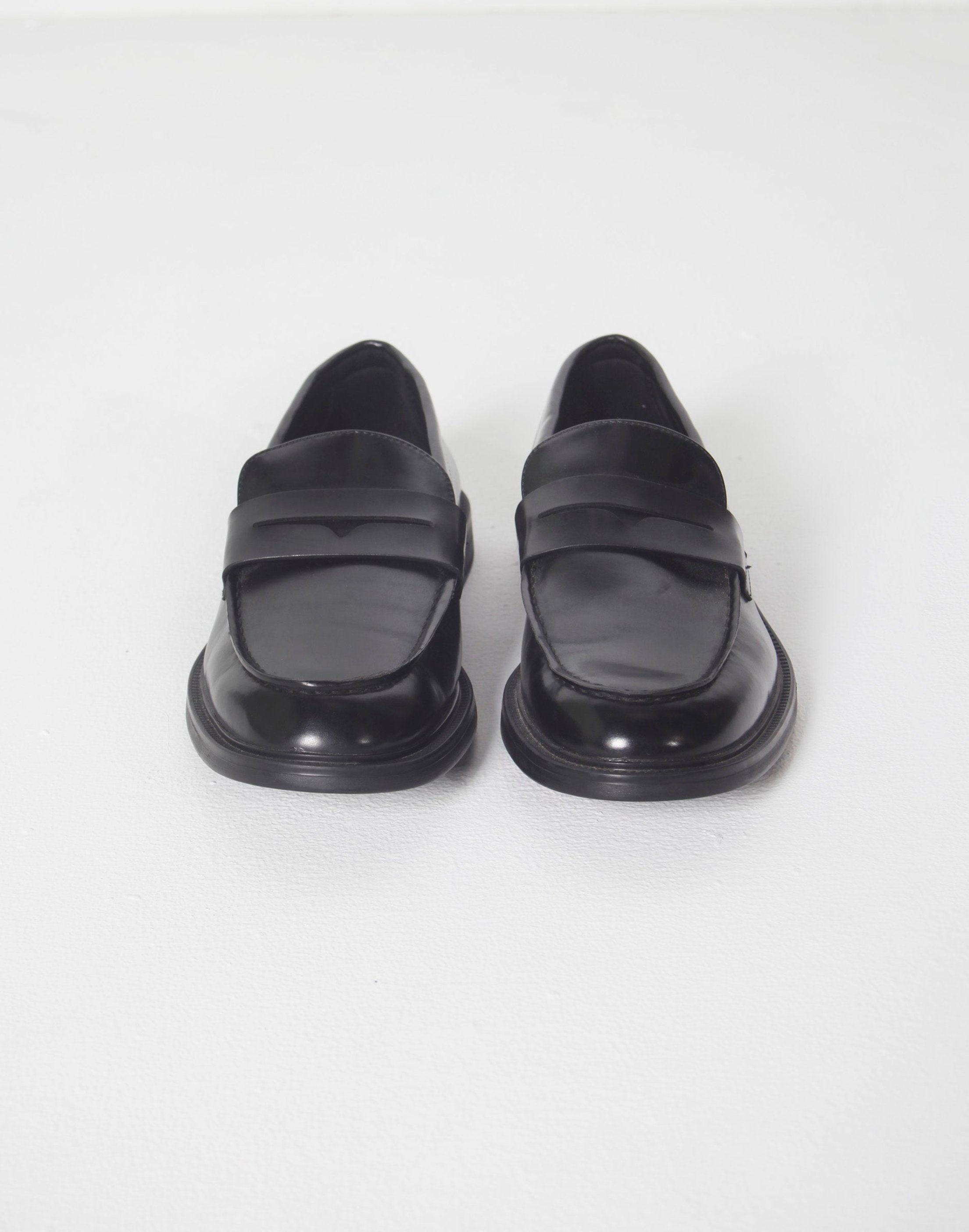 Men's Black Loafers available in size (Eu44)(Eu40)