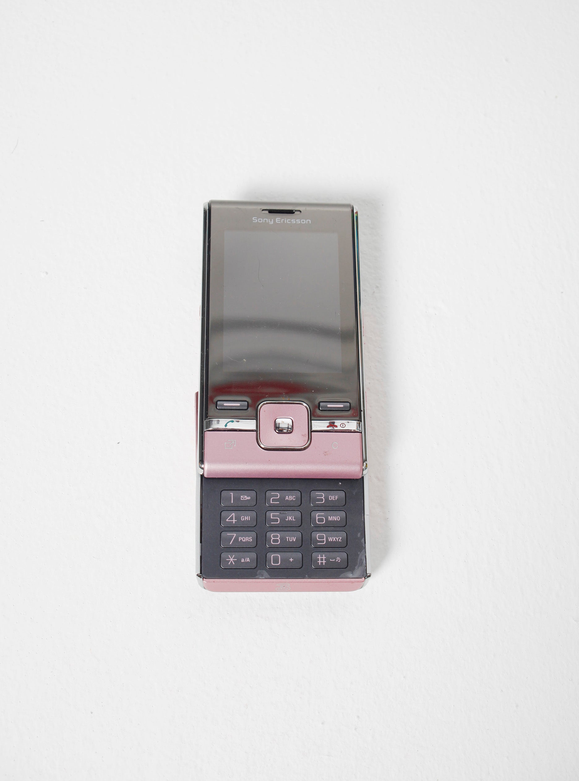 Sony Ericsson T715 Mobile Phone