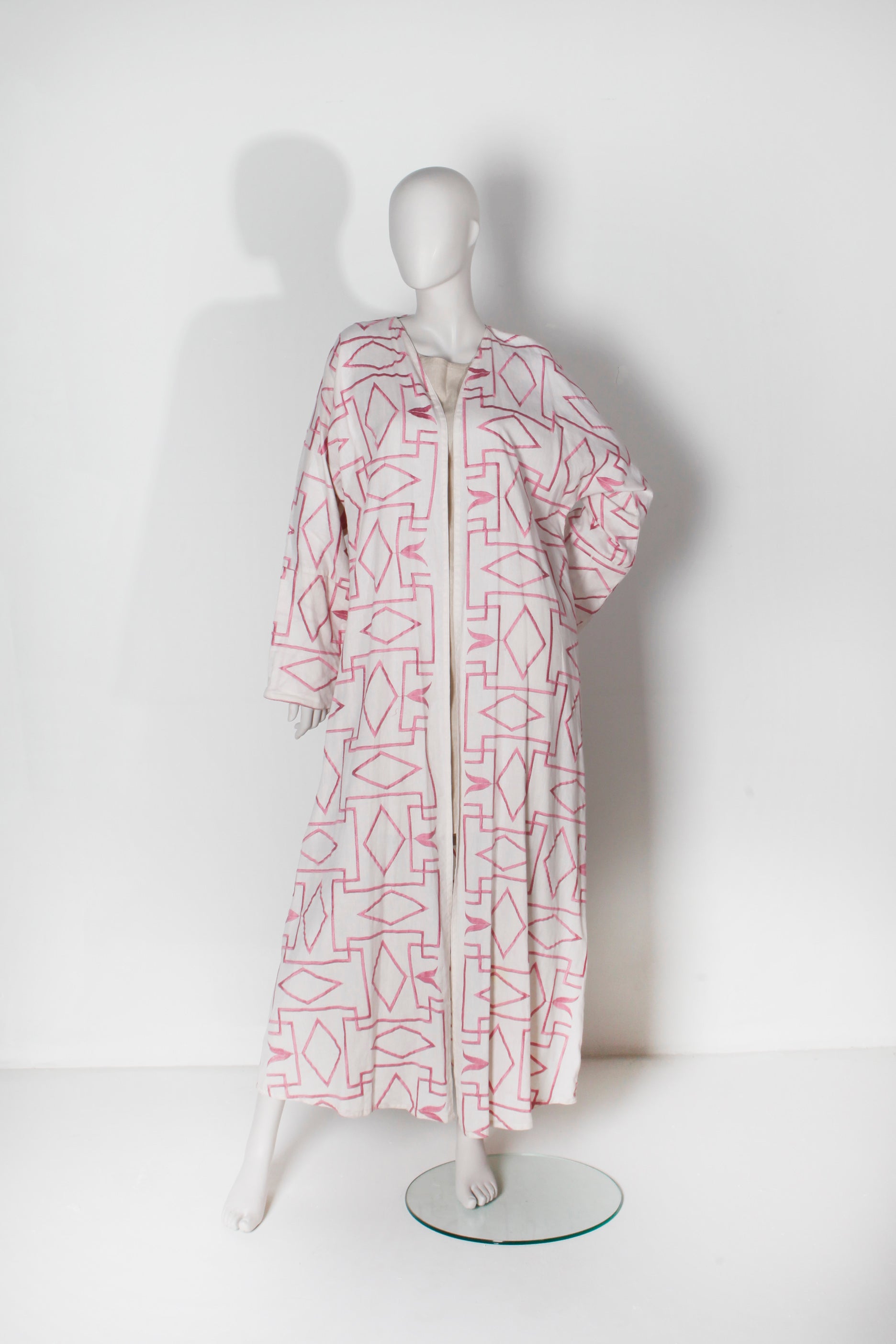 Pink Contemporary Graphic Print Abaya