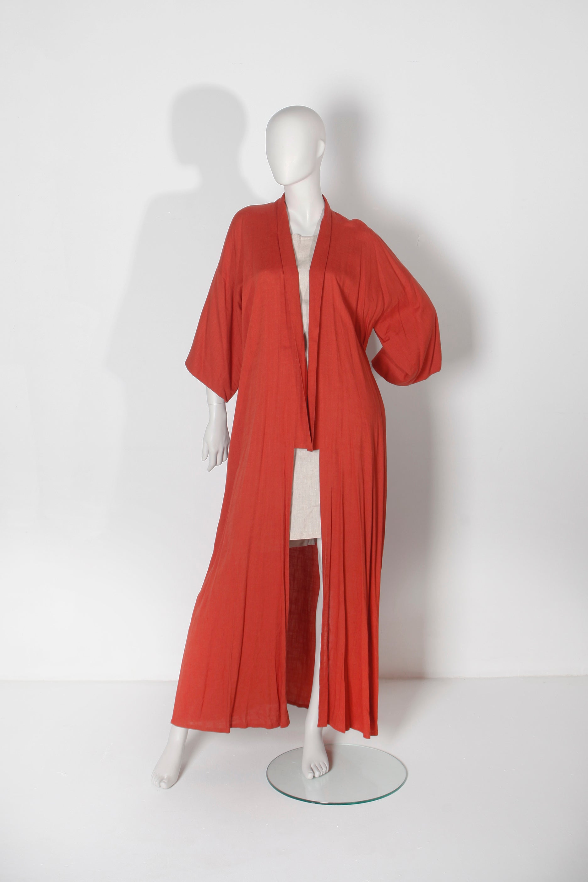 Red linen abaya
