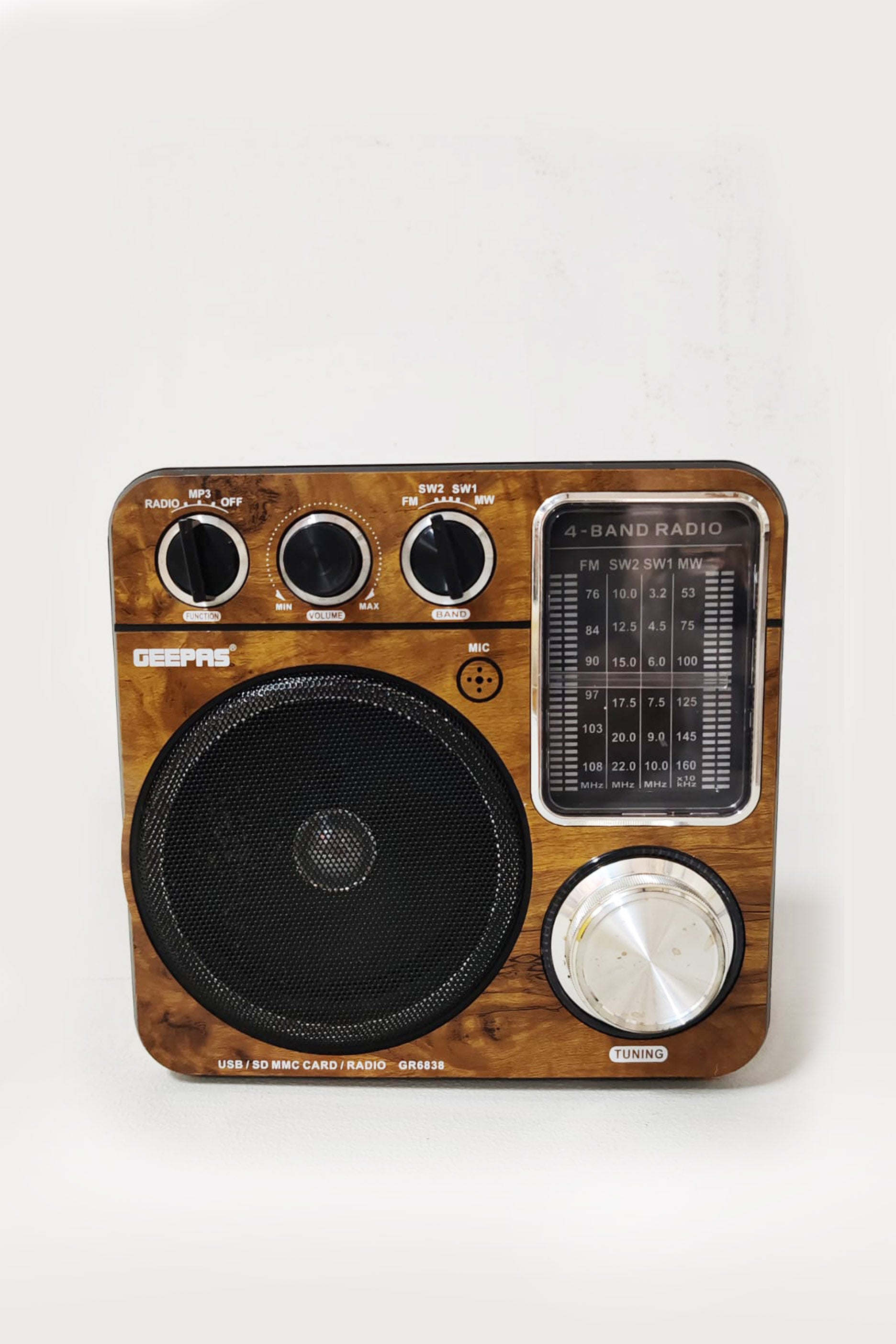 Vintage Style Radio