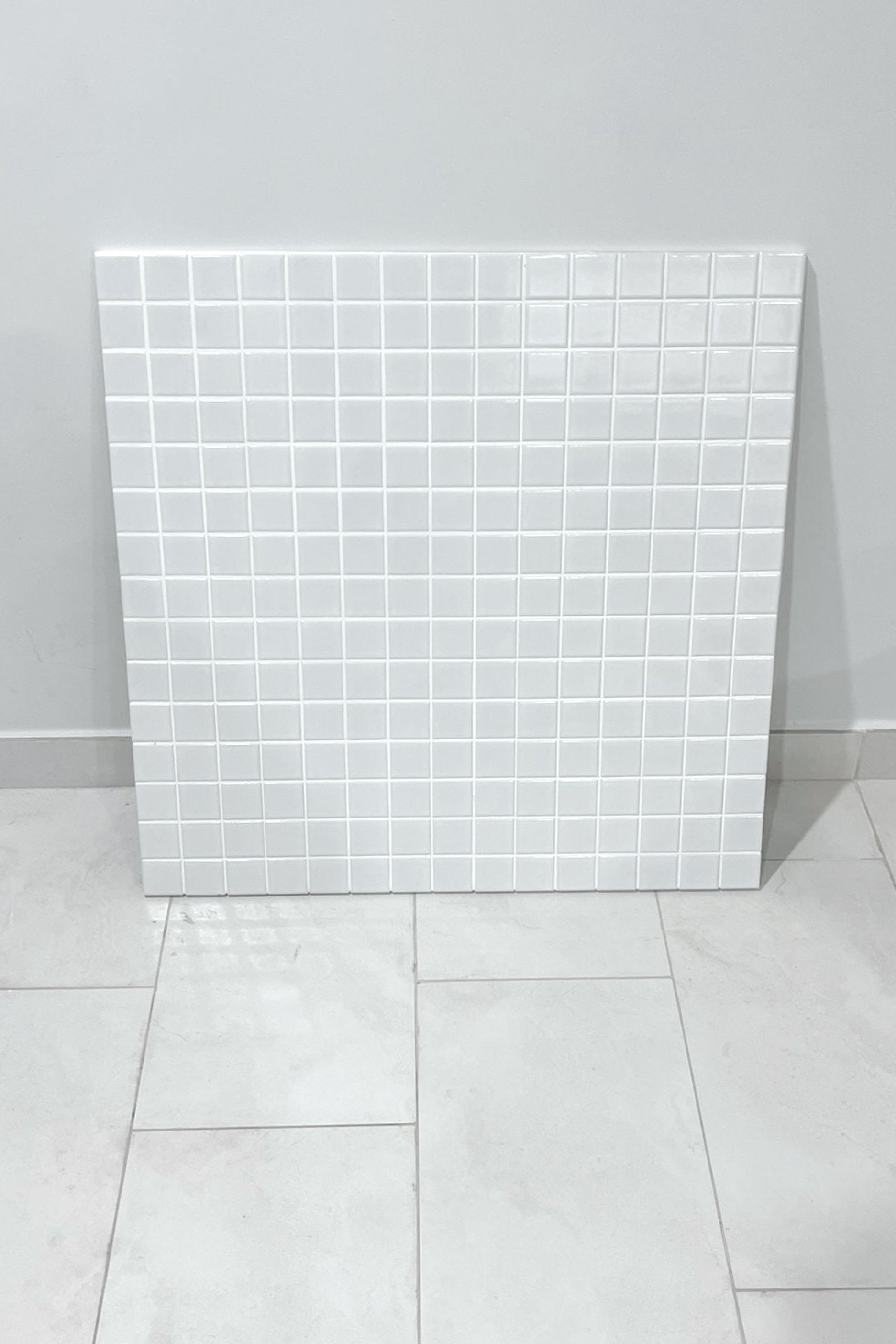 white tiled backdrop_77cm