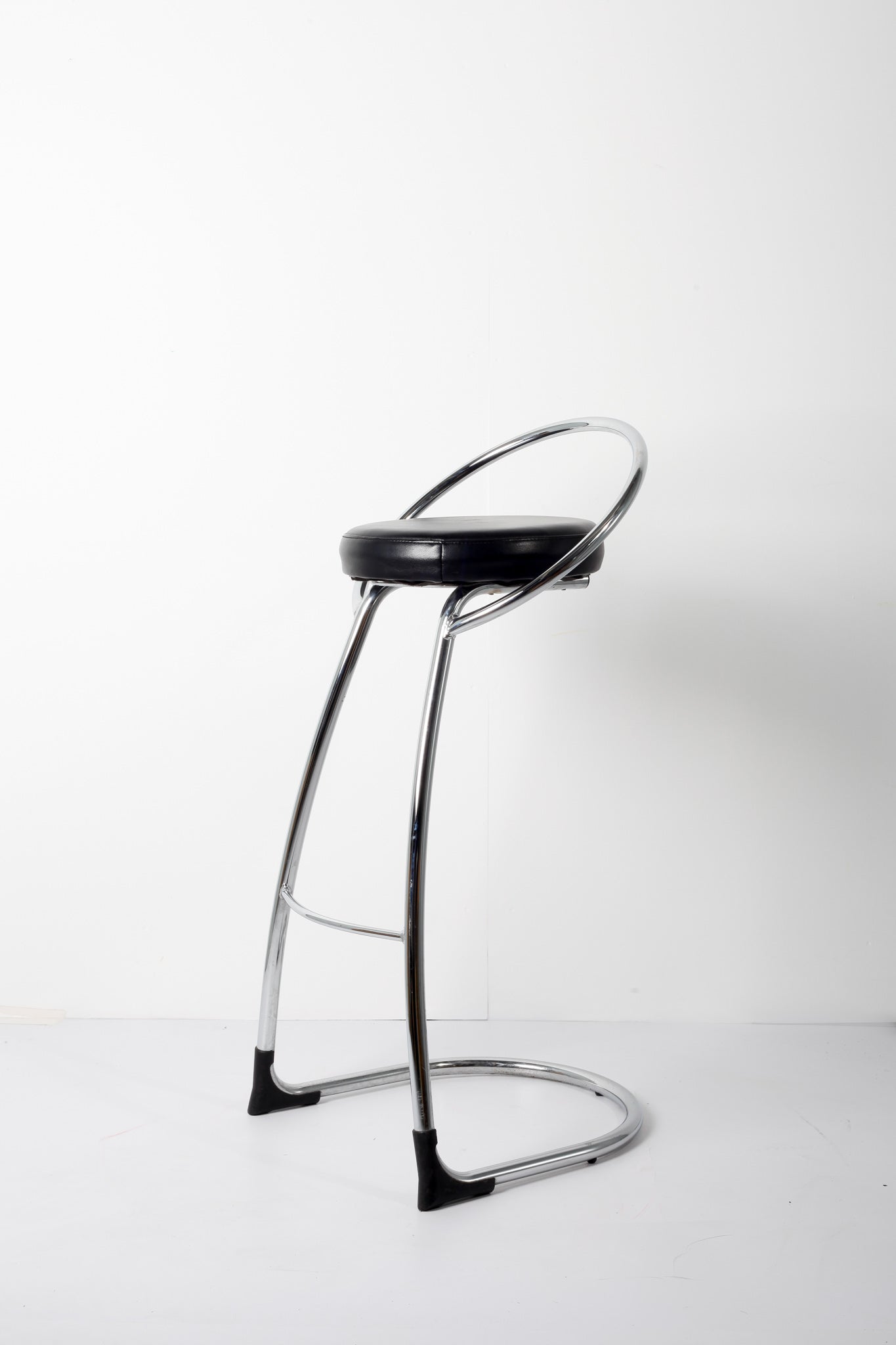 Black & Chrome Bar Stool (2 pieces available)