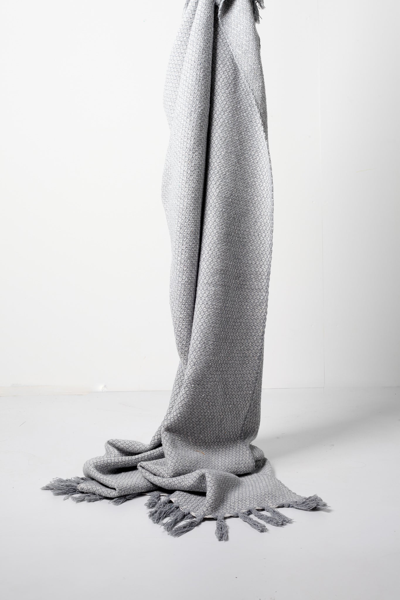 Blue Grey Tasseled Throw Blanket