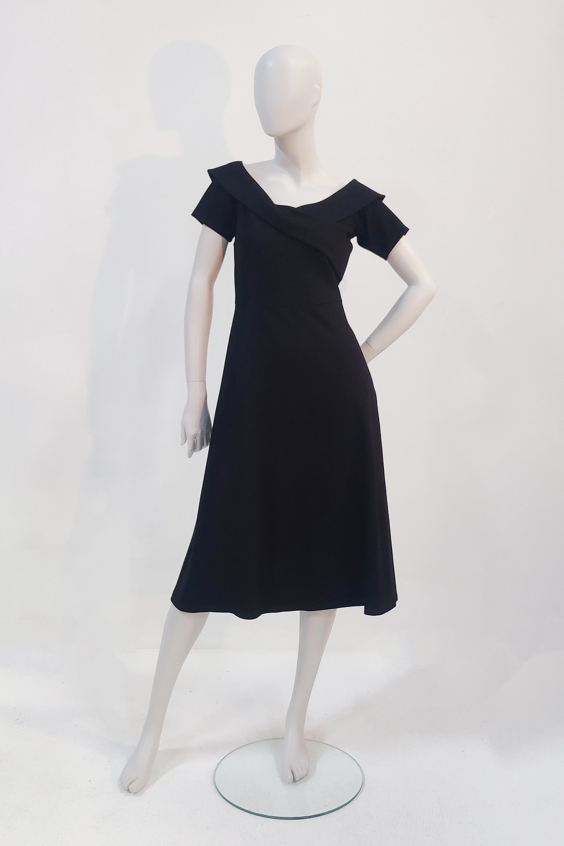Black Midi Dress (Medium)