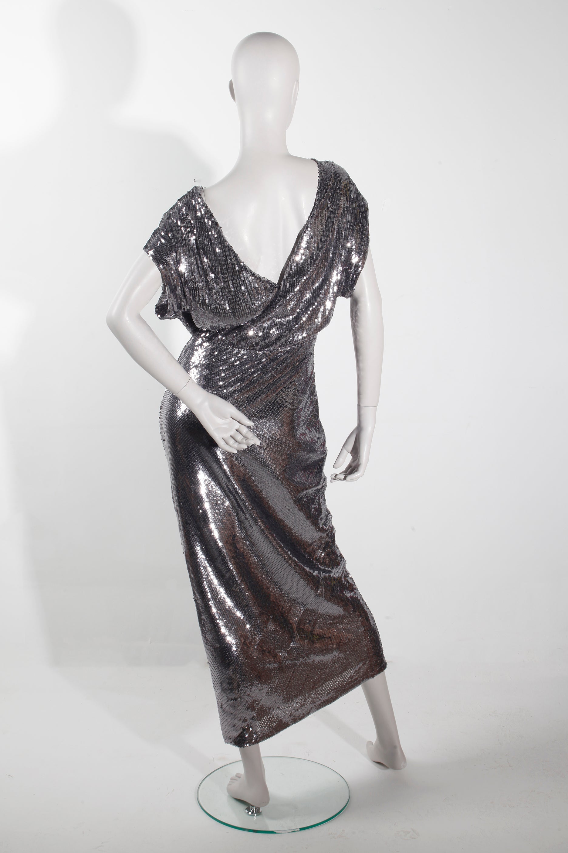 zara silver sequin dress Zara Silver Sequin Dress (Eu38) – ProppedUpRentals