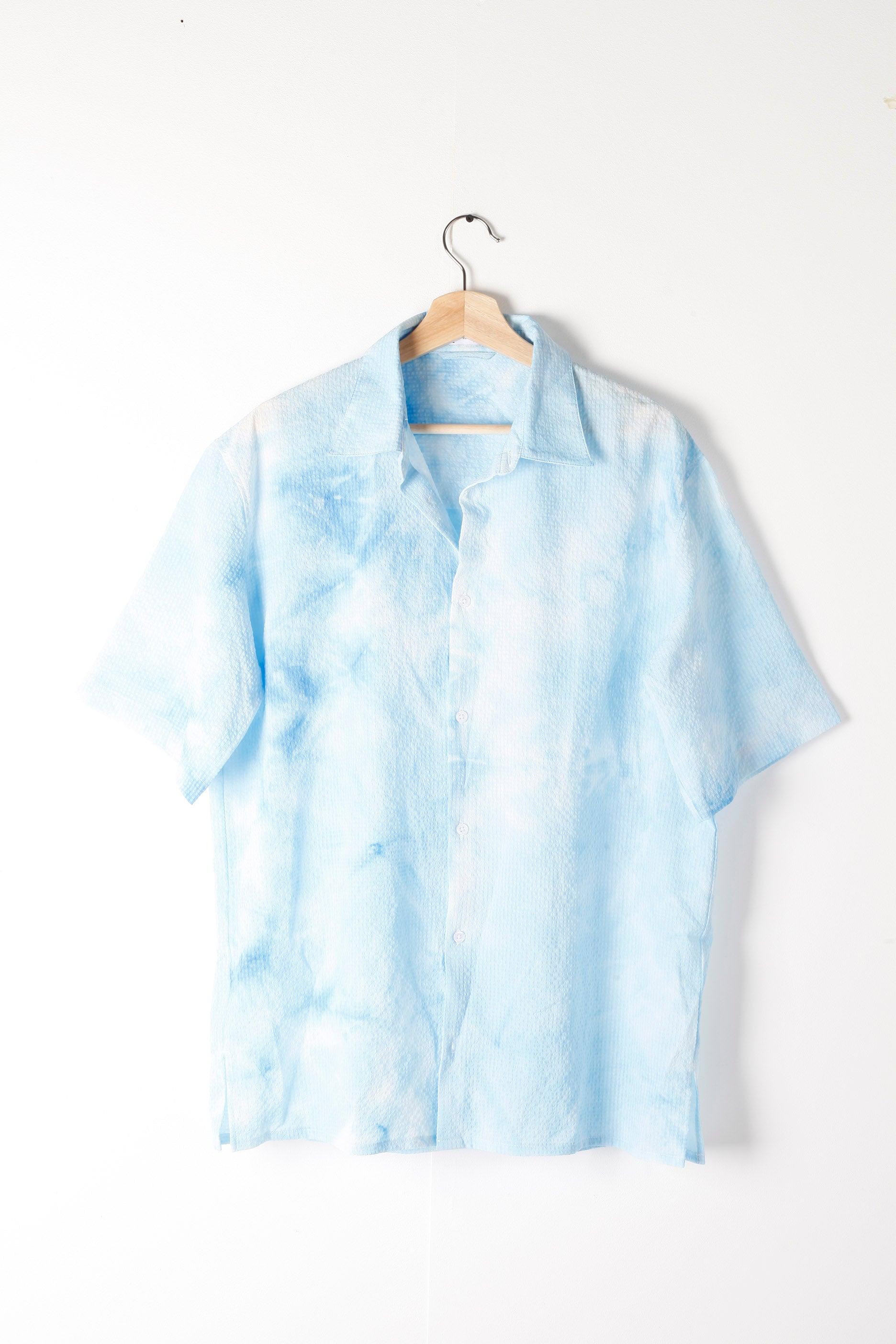 Tie Dye Blue Shirt (Medium)