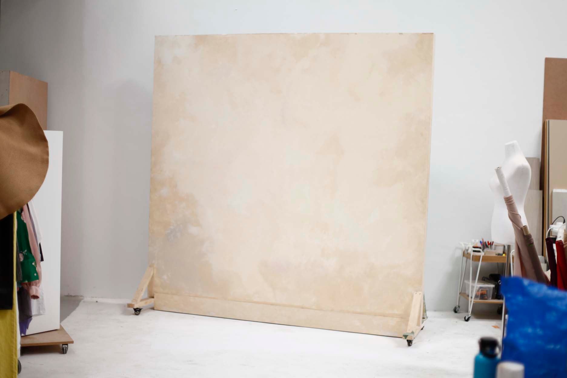 Double-sided Large Mottled Aged Moveable Wall – ProppedUpRentals