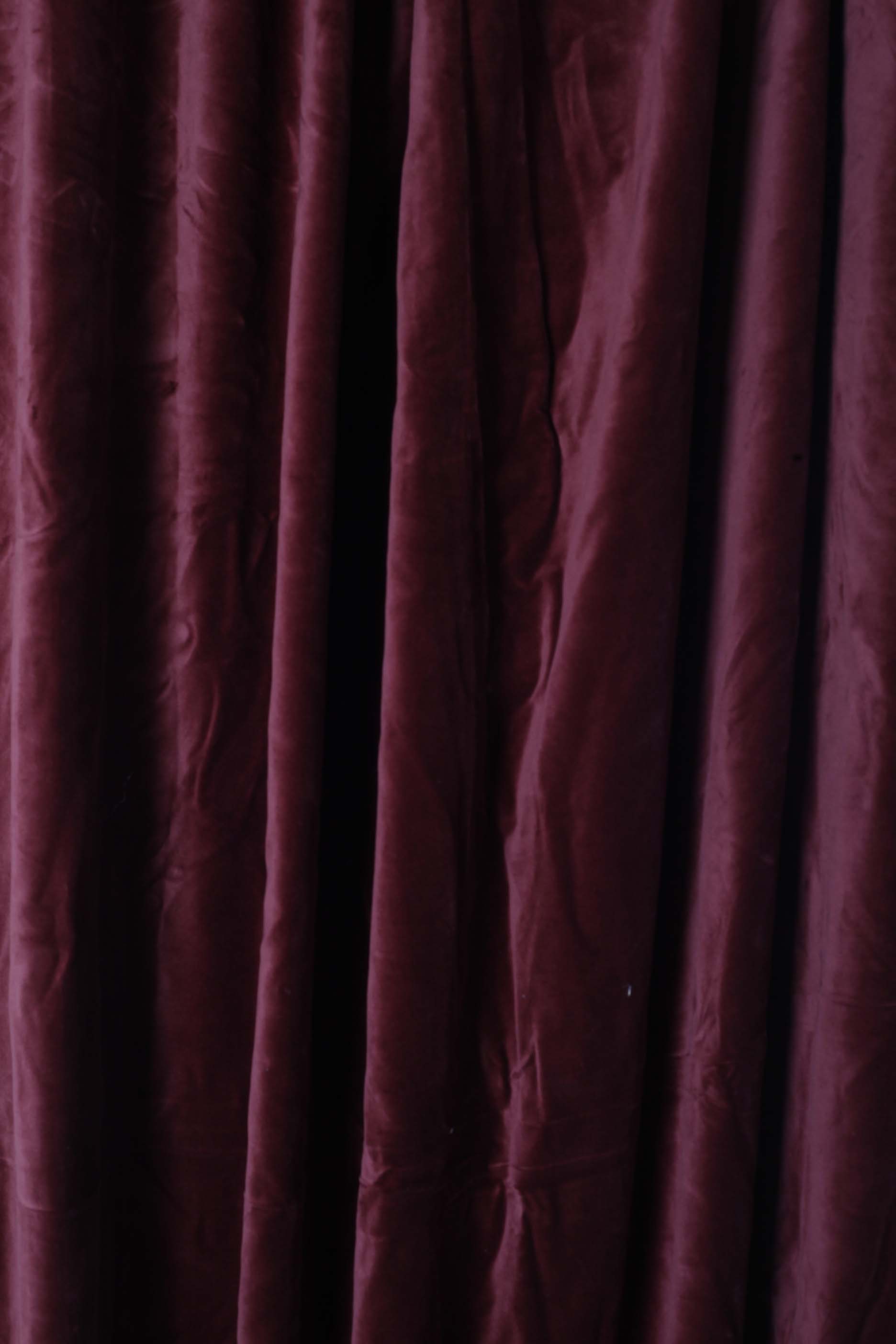 Red Velvet Curtains (1 Pair/2 pieces)