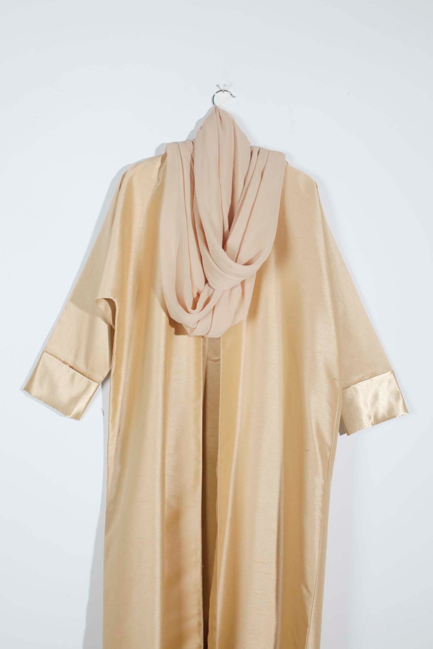 Gold abaya coat with buttons