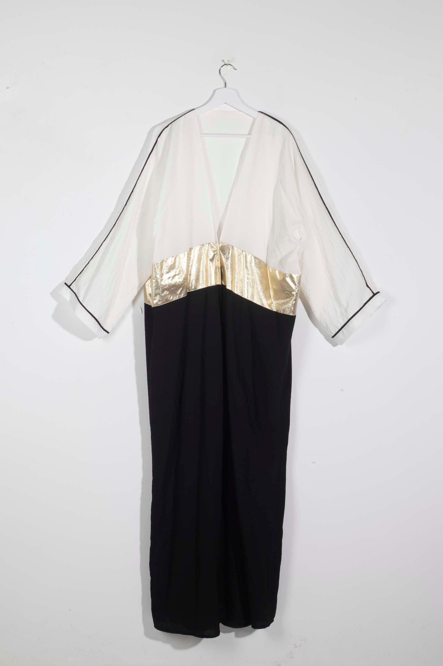 White linen, Black and Gold abaya