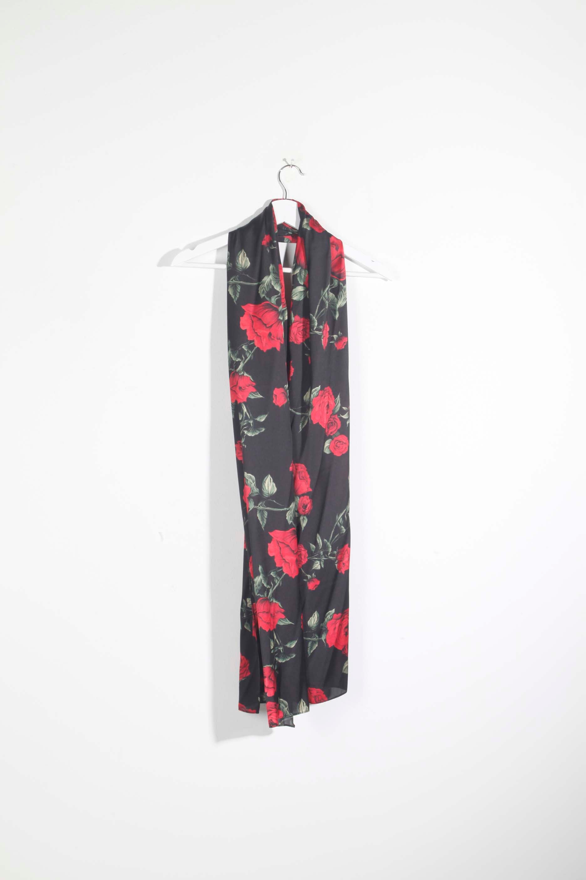 Black and red rose printed abaya