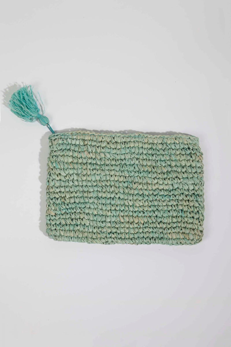 Green Raffia Clutch – ProppedUpRentals