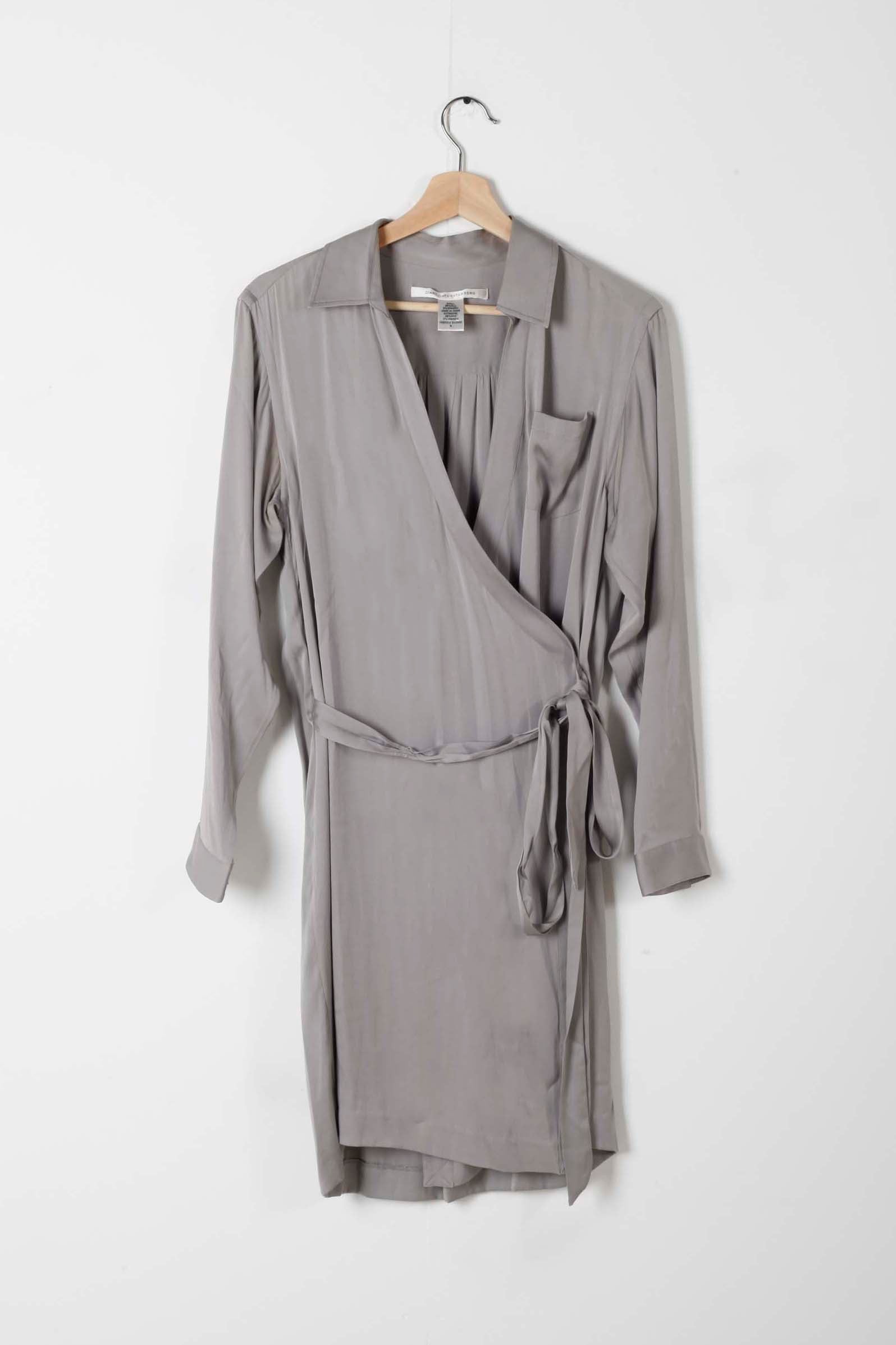 Silver/Grey DVF Wrap Dress (Eu38)