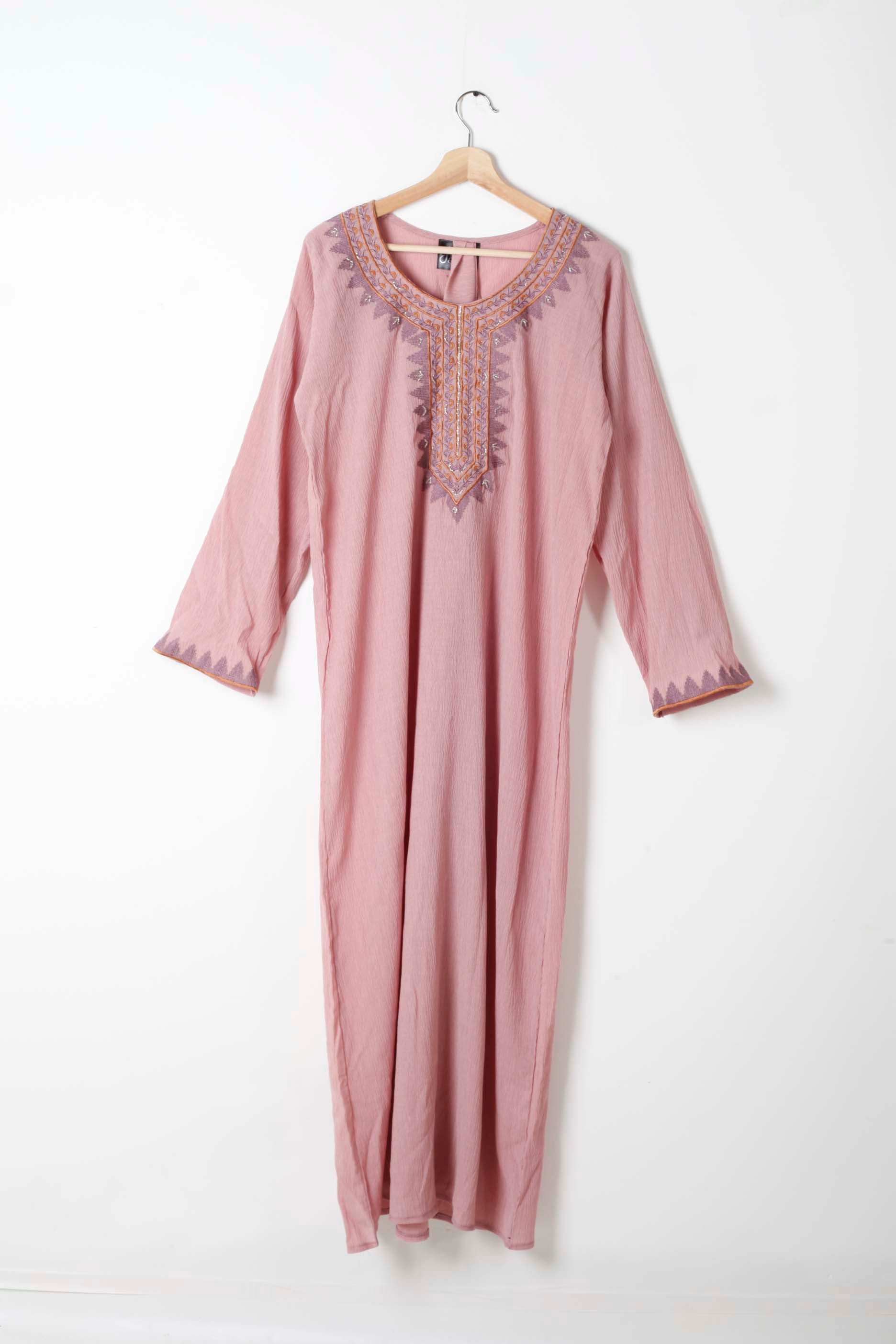 Pink Jalabiya with Embroidery