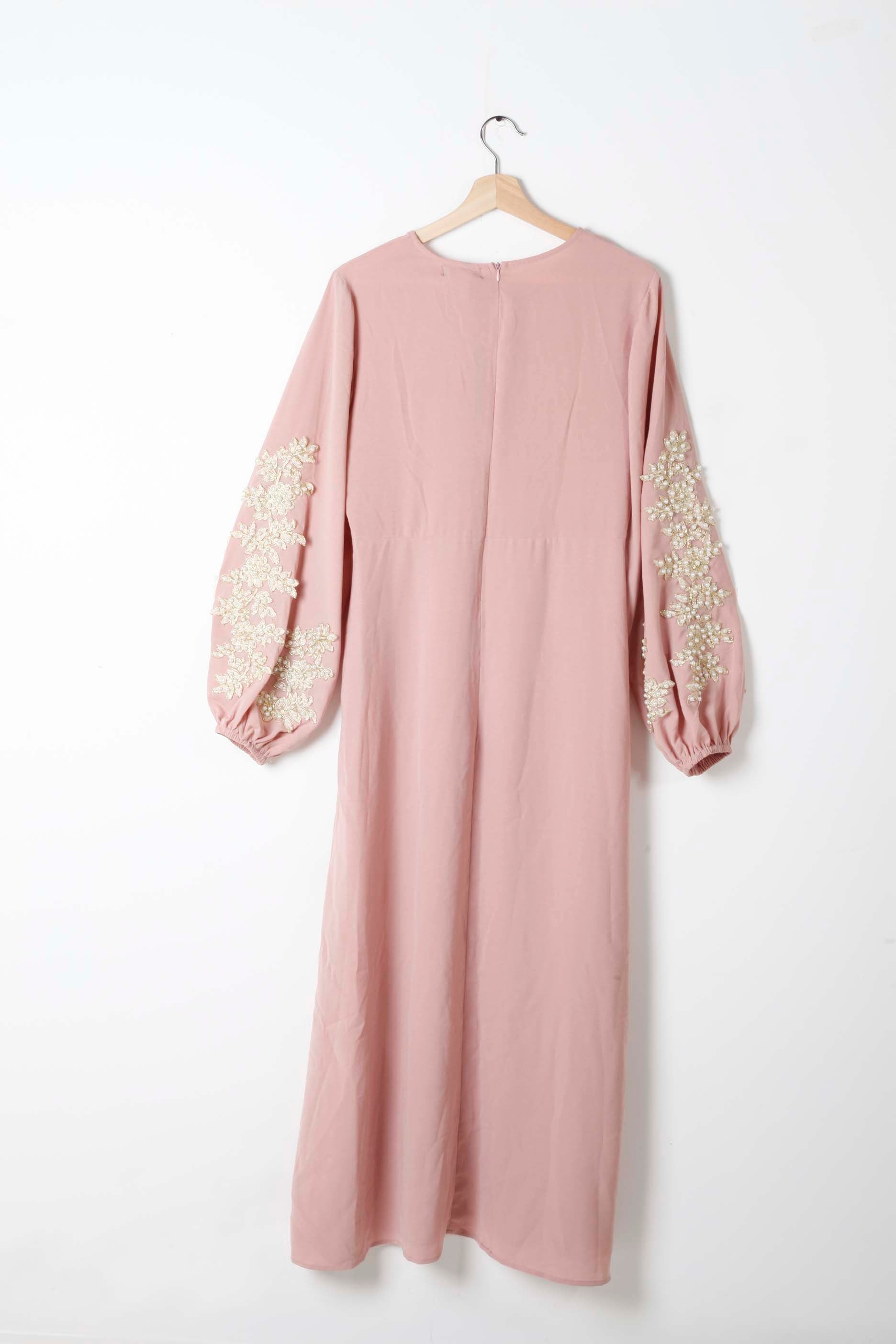 Pink Jalabiya with Floral Beaded Embroidery